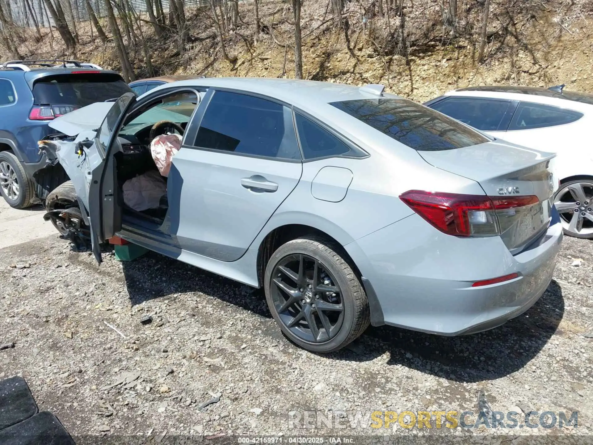 3 Фотография поврежденного автомобиля 2HGFE2F59SH532793 HONDA CIVIC 2025