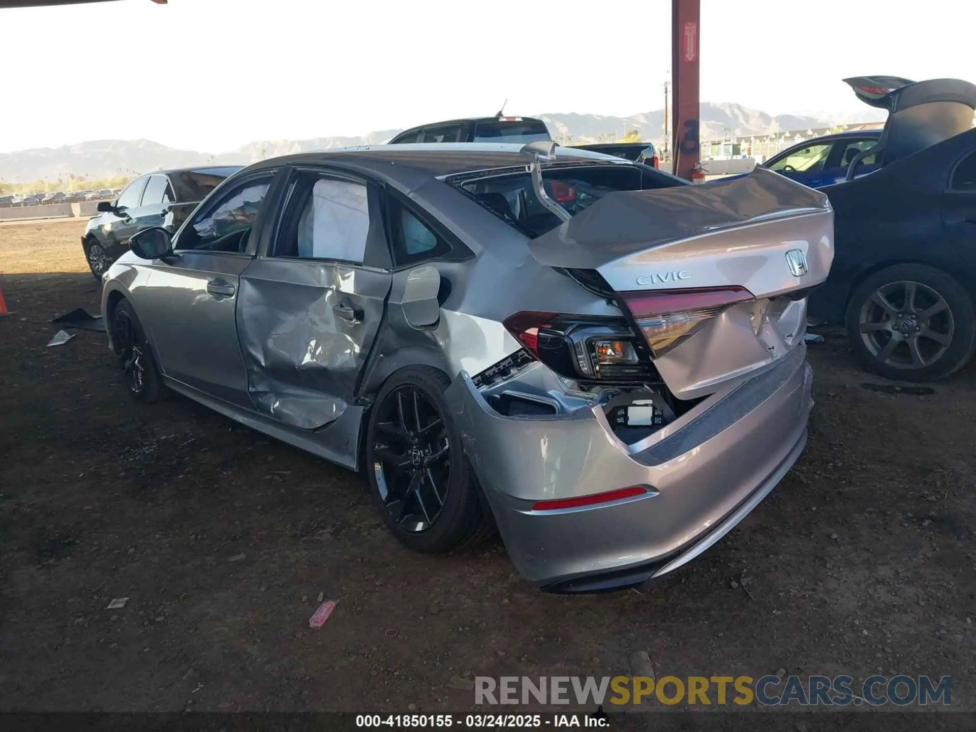 3 Фотография поврежденного автомобиля 2HGFE2F59SH536245 HONDA CIVIC 2025