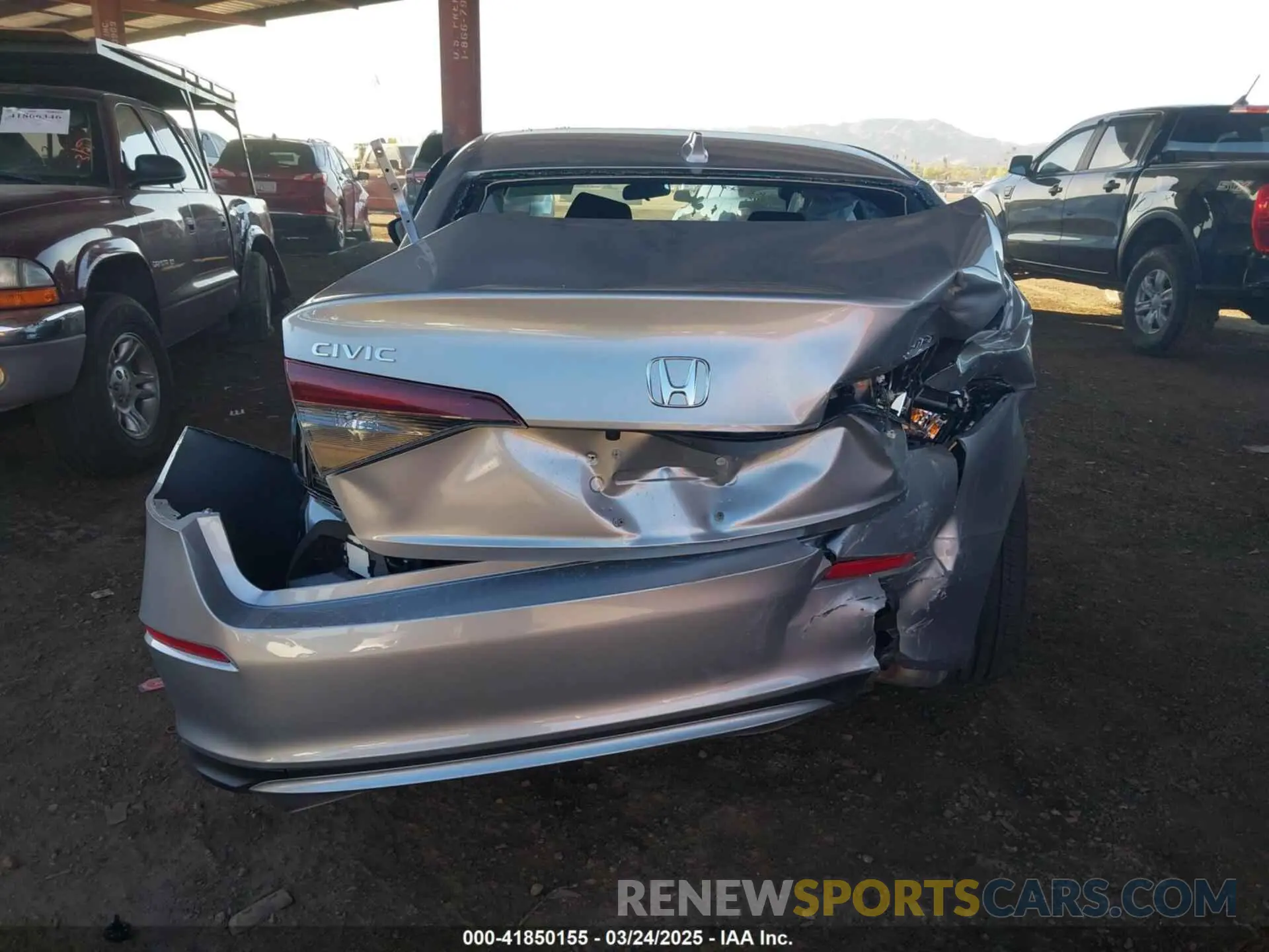 6 Фотография поврежденного автомобиля 2HGFE2F59SH536245 HONDA CIVIC 2025