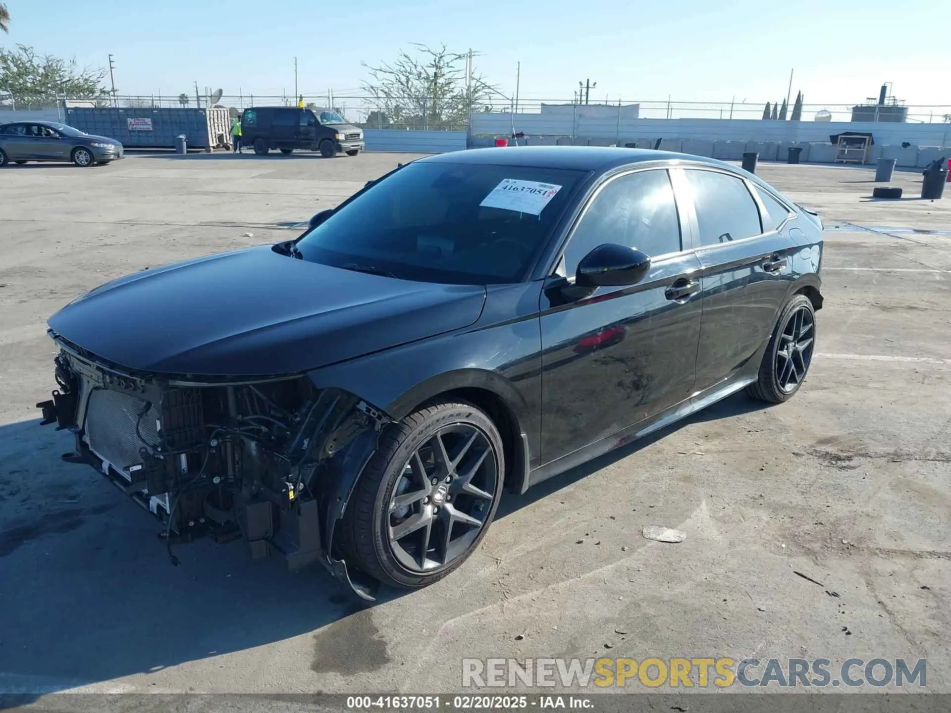 2 Фотография поврежденного автомобиля 2HGFE2F59SH541316 HONDA CIVIC 2025