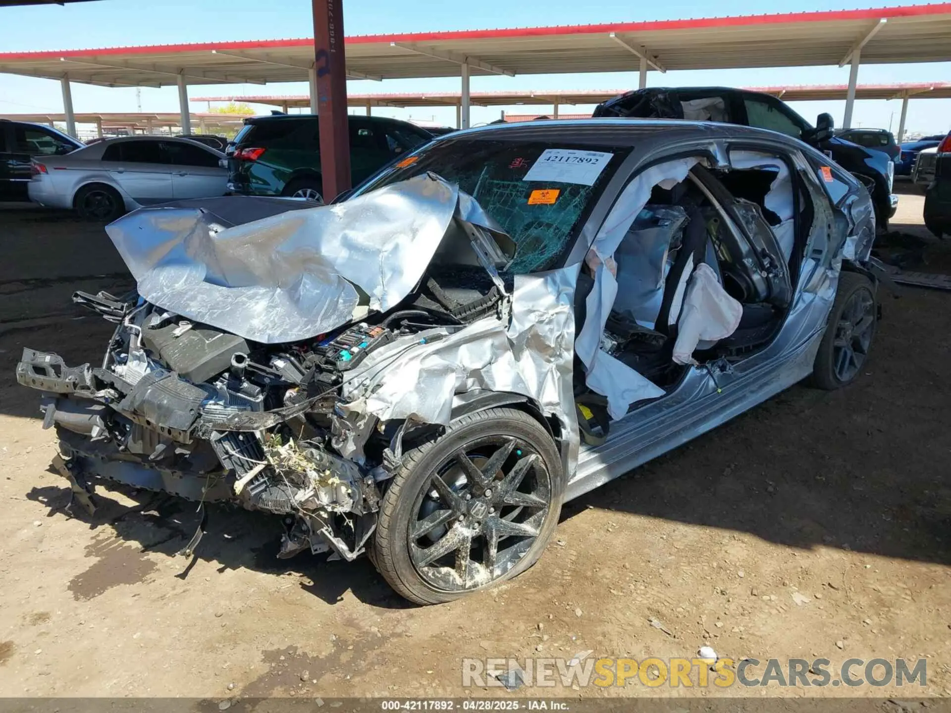 2 Фотография поврежденного автомобиля 2HGFE2F59SH580567 HONDA CIVIC 2025