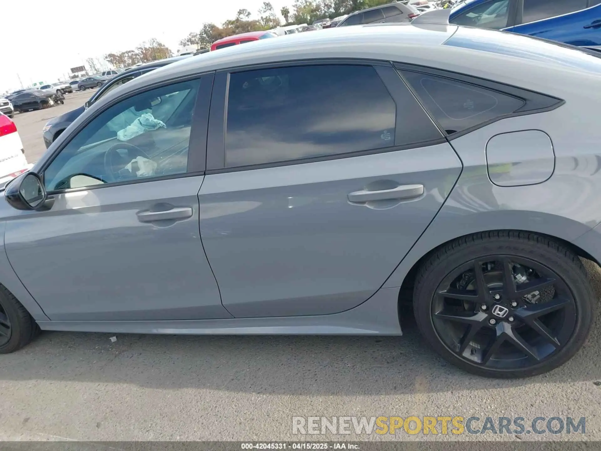14 Фотография поврежденного автомобиля 2HGFE2F5XSH506137 HONDA CIVIC 2025