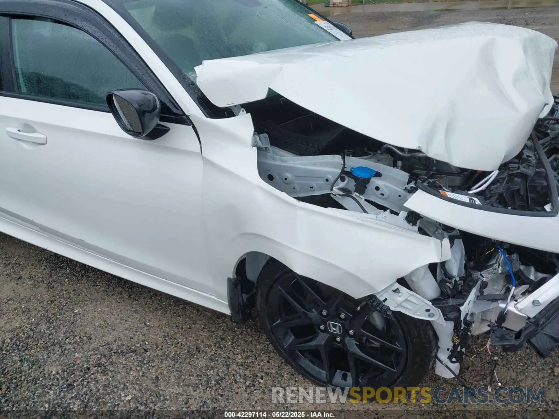 18 Фотография поврежденного автомобиля 2HGFE2F5XSH525545 HONDA CIVIC 2025