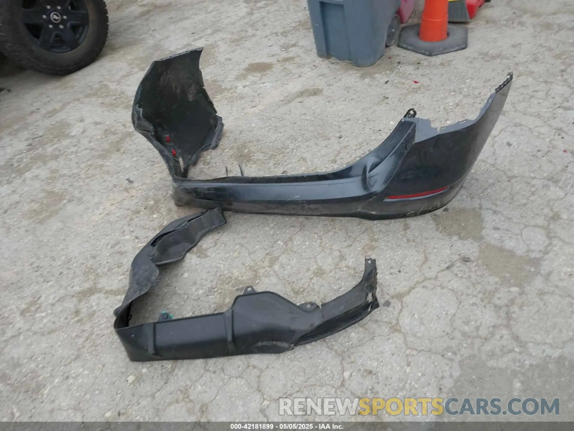 11 Photograph of a damaged car 19XFL4H87SE011901 HONDA CIVIC  HYBRID 2025