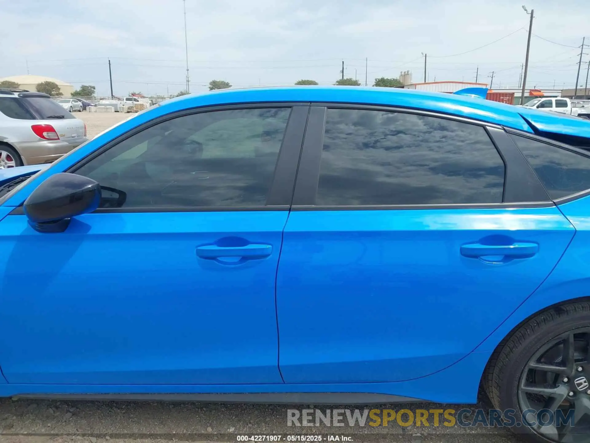 14 Photograph of a damaged car 19XFL4H8XSE013674 HONDA CIVIC HYBRID 2025