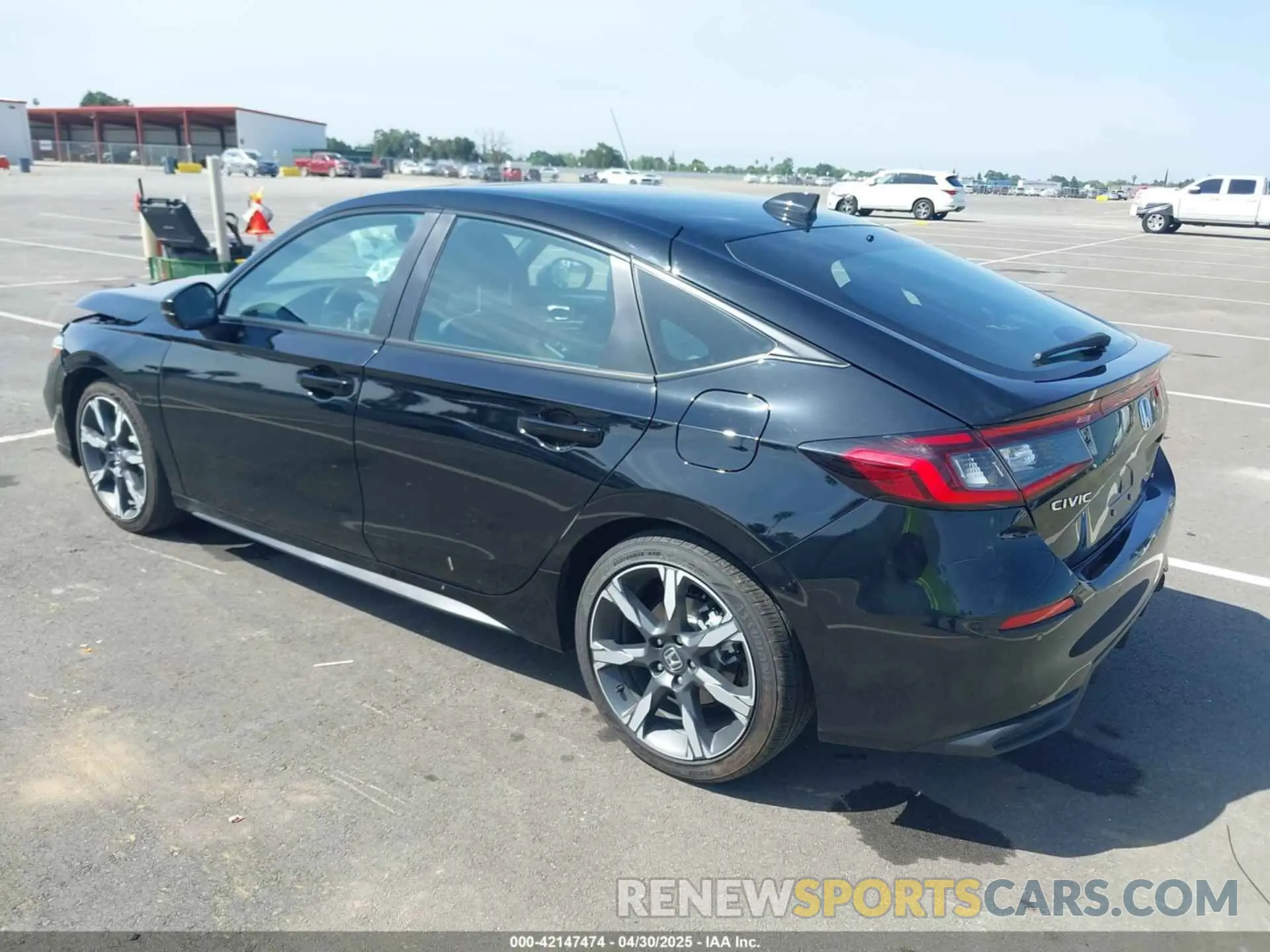 3 Фотография поврежденного автомобиля 19XFL4H91SE002510 HONDA CIVIC  HYBRID 2025