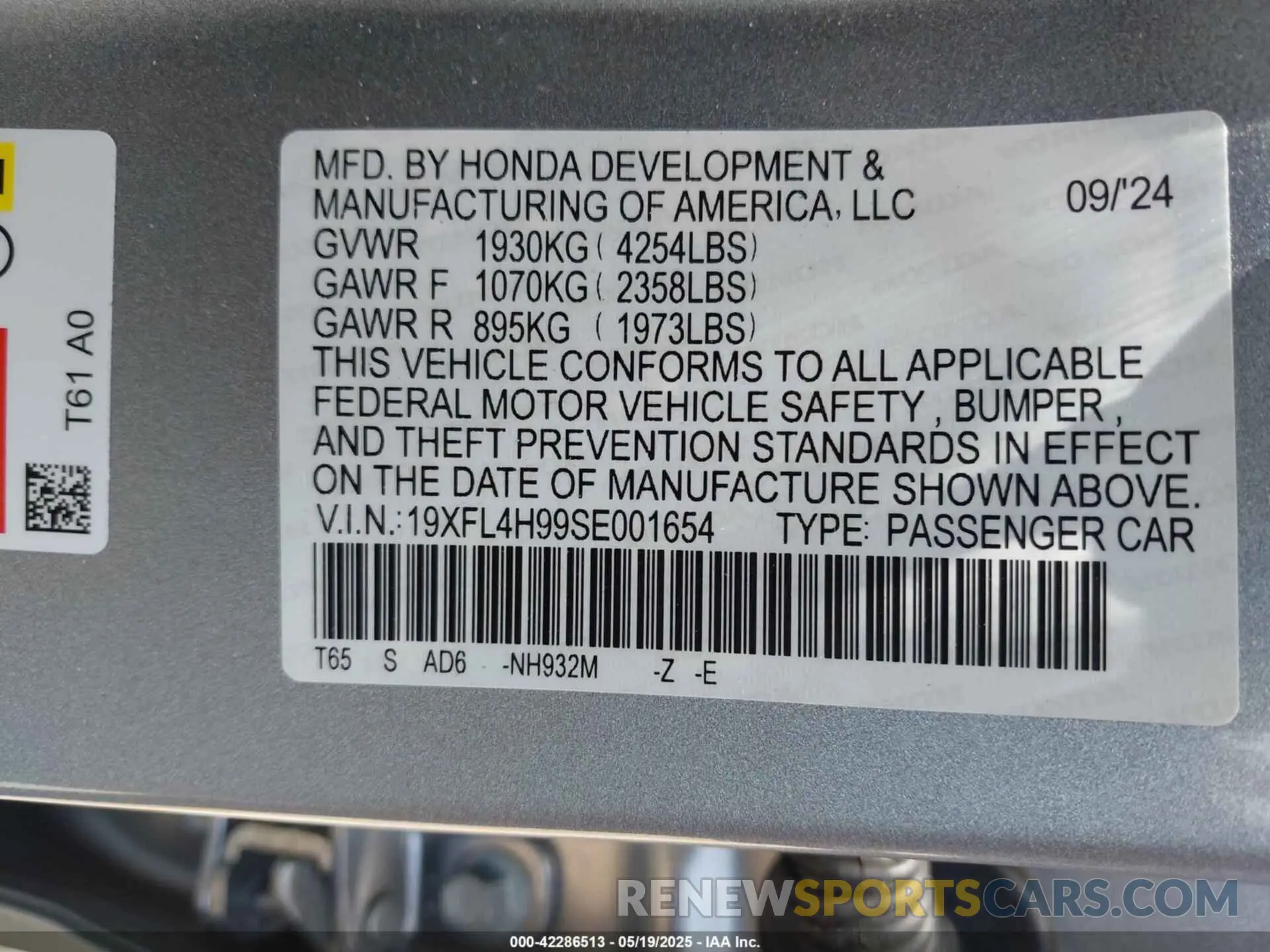 9 Photograph of a damaged car 19XFL4H99SE001654 HONDA CIVIC HYBRID 2025
