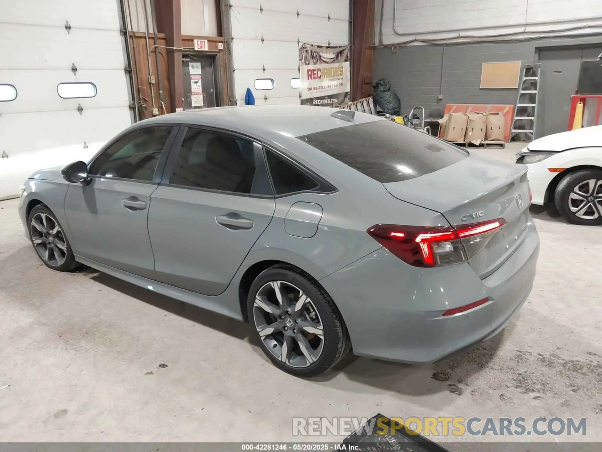 3 Photograph of a damaged car 2HGFE4F80SH324677 HONDA CIVIC HYBRID 2025