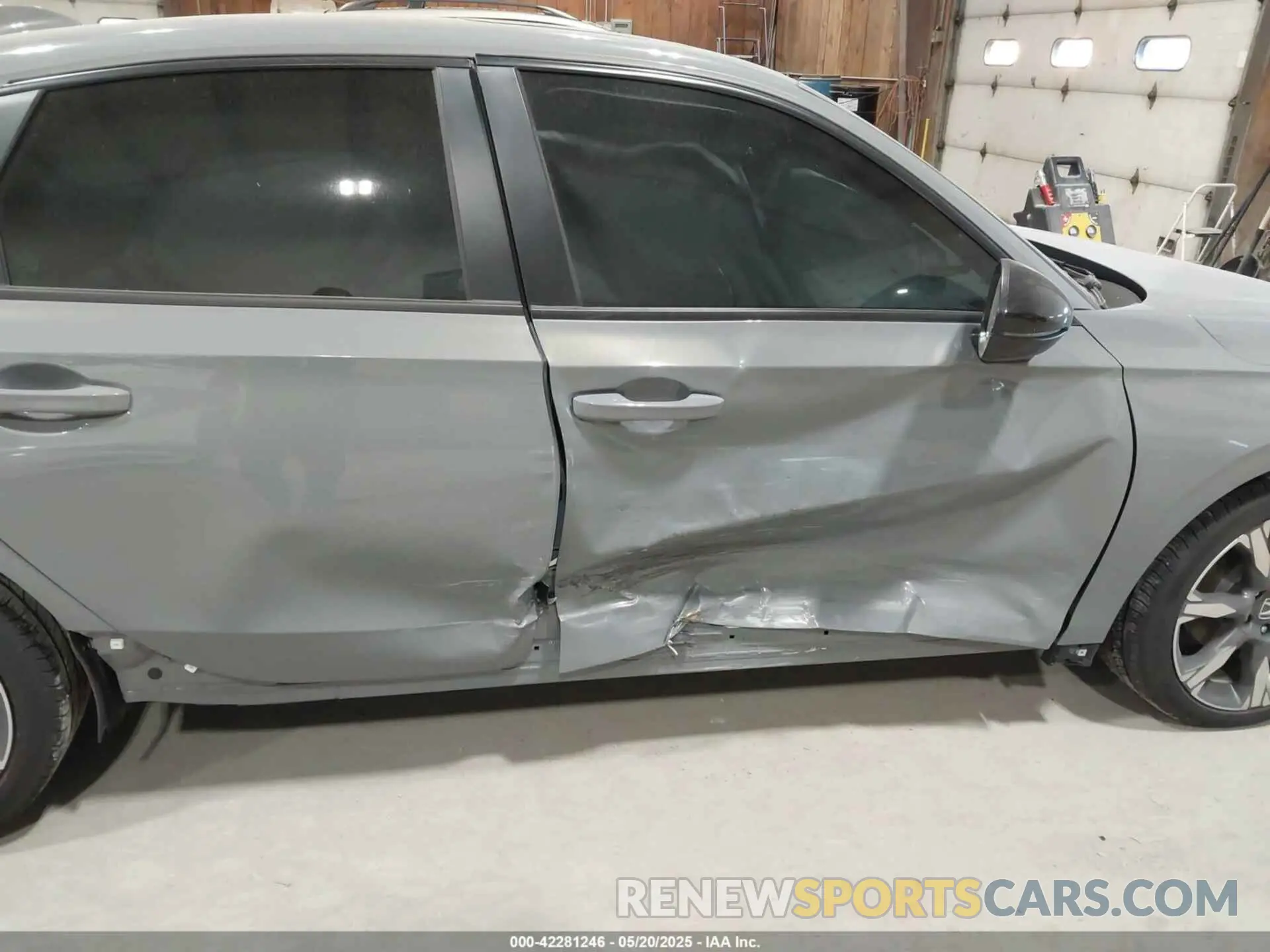 6 Photograph of a damaged car 2HGFE4F80SH324677 HONDA CIVIC HYBRID 2025