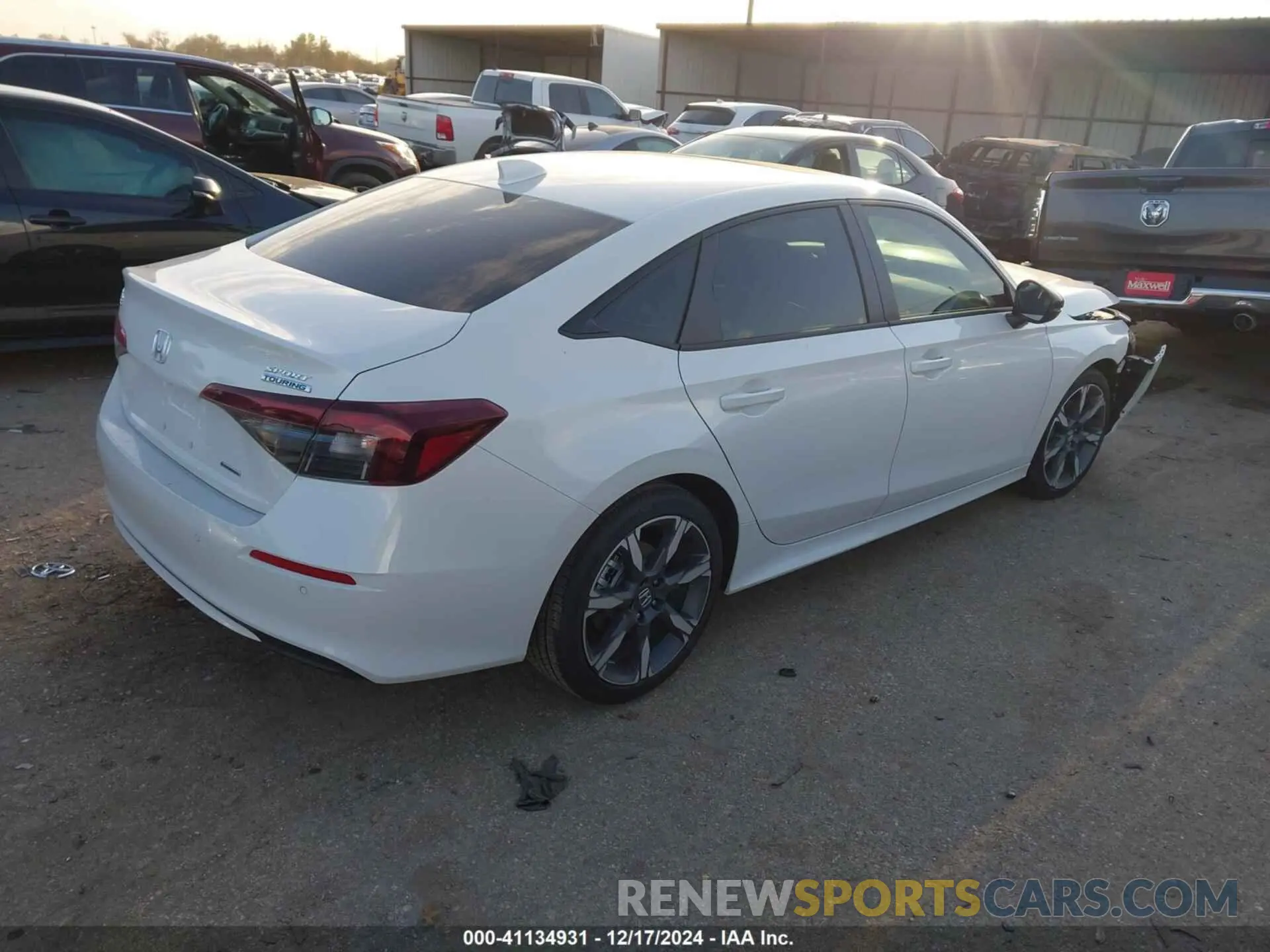 4 Photograph of a damaged car 2HGFE4F82SH312871 HONDA CIVIC  HYBRID 2025