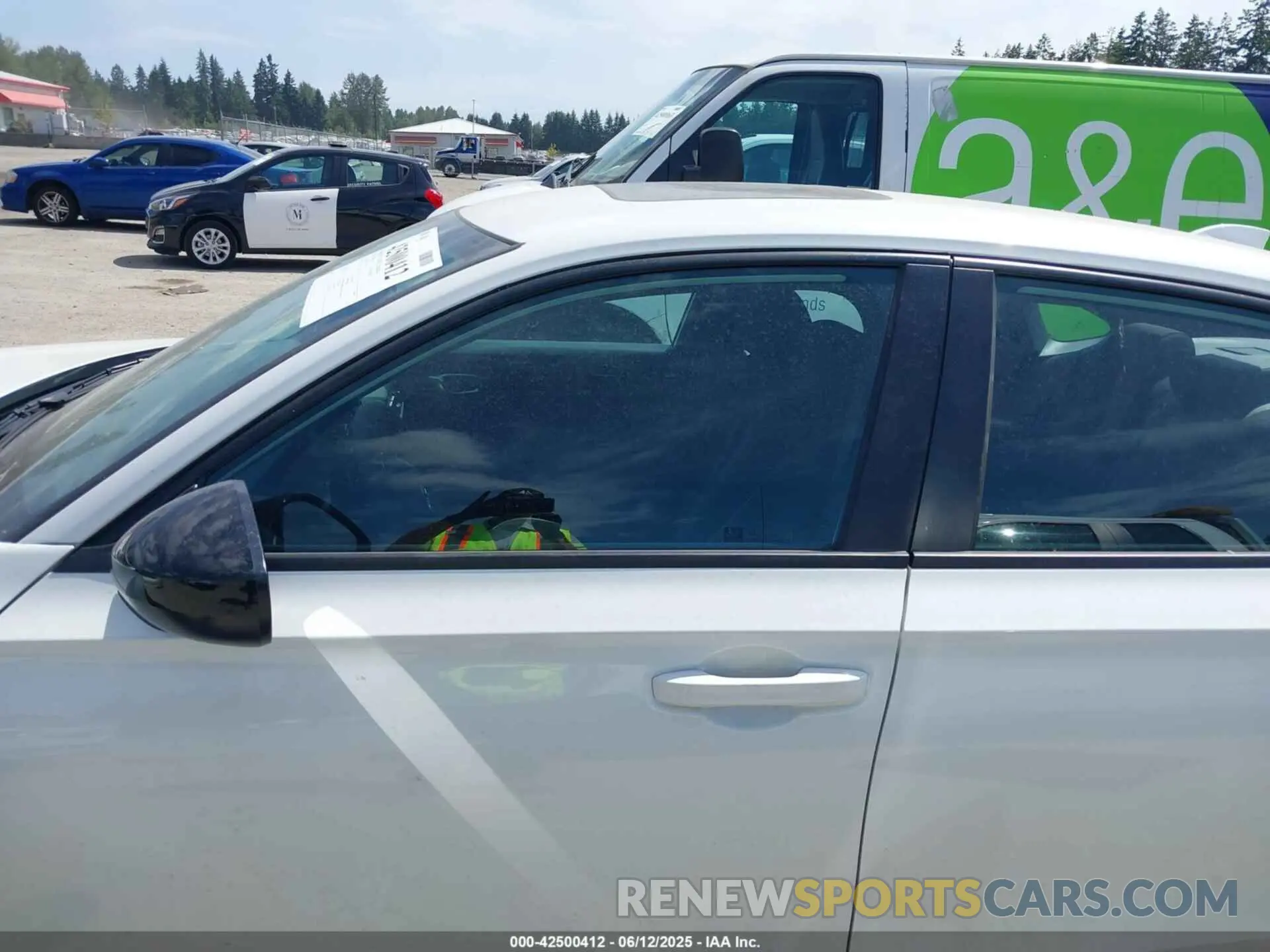 14 Фотография поврежденного автомобиля 2HGFE4F84SH332507 HONDA CIVIC HYBRID 2025