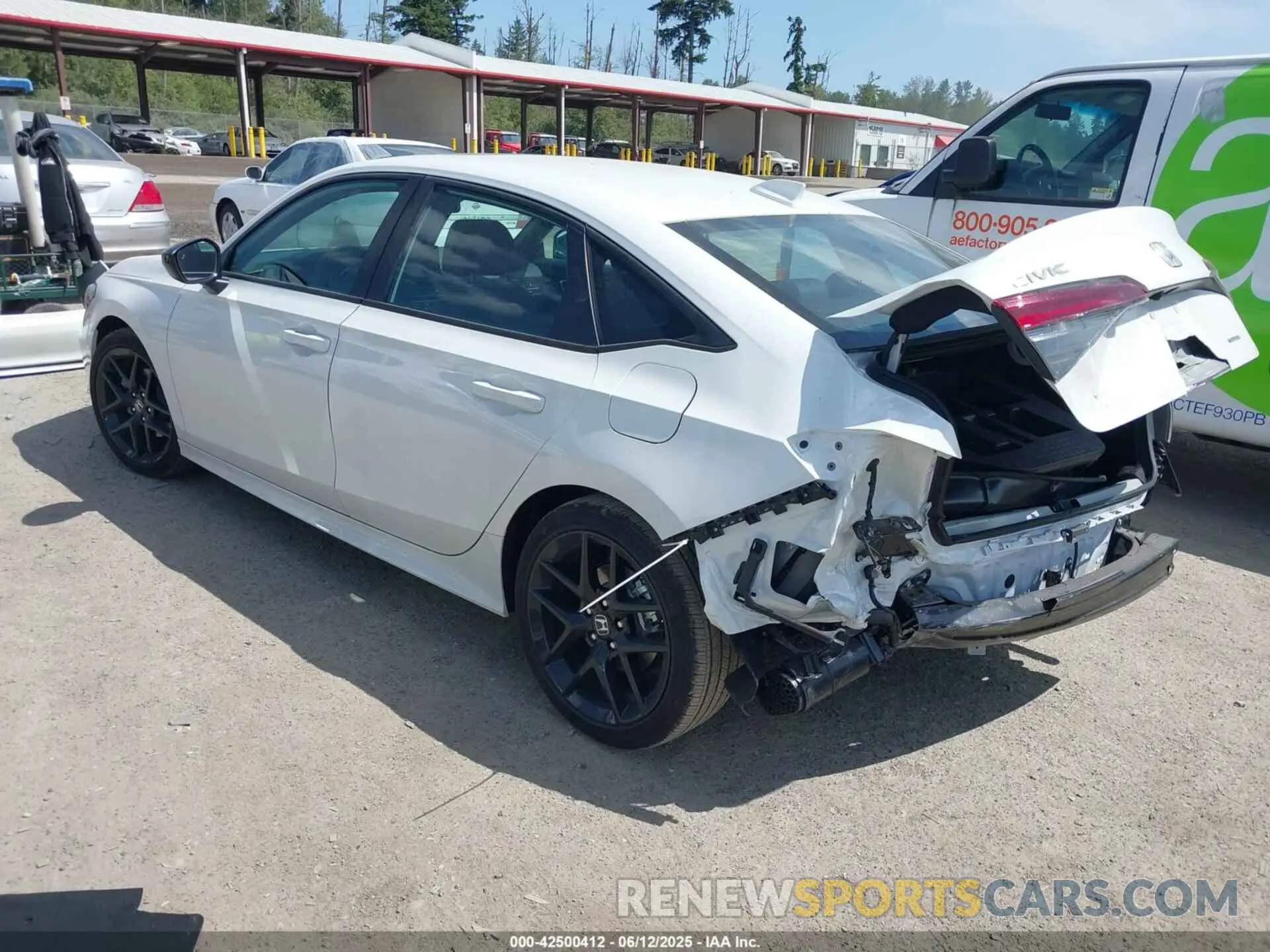 3 Фотография поврежденного автомобиля 2HGFE4F84SH332507 HONDA CIVIC HYBRID 2025