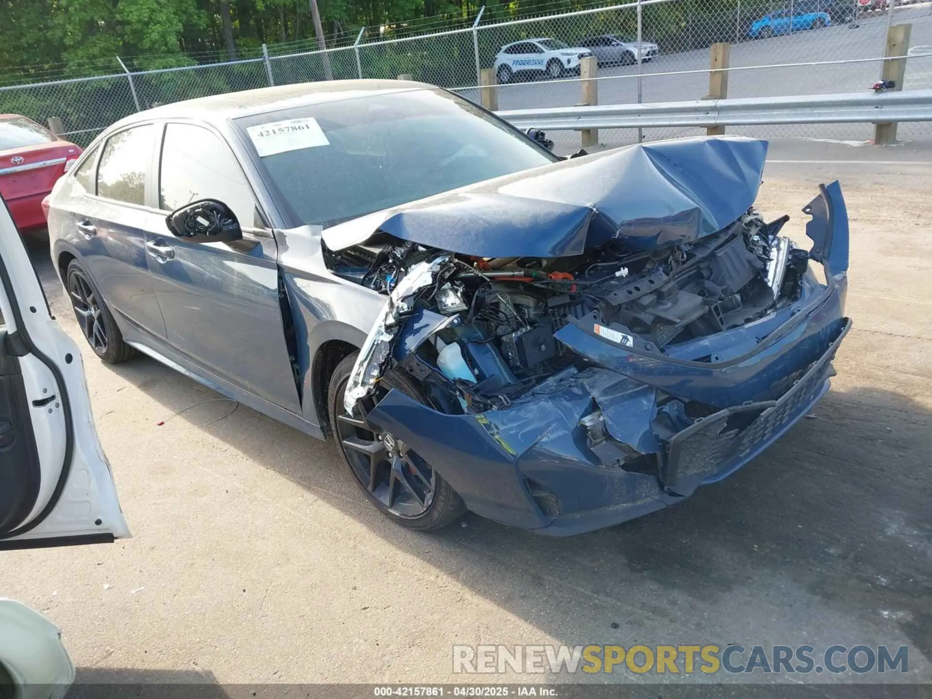 1 Фотография поврежденного автомобиля 2HGFE4F85SH305204 HONDA CIVIC  HYBRID 2025