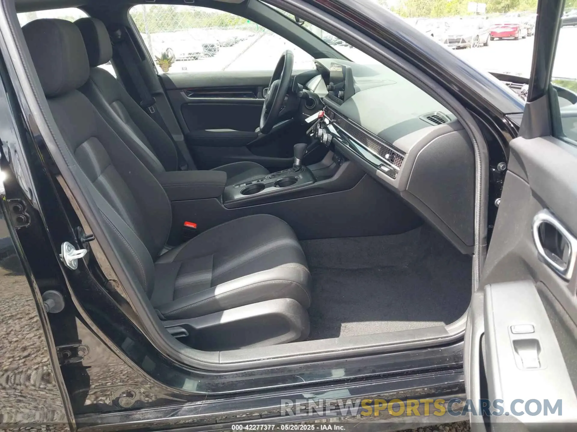 5 Фотография поврежденного автомобиля 2HGFE4F86SH305860 HONDA CIVIC HYBRID 2025