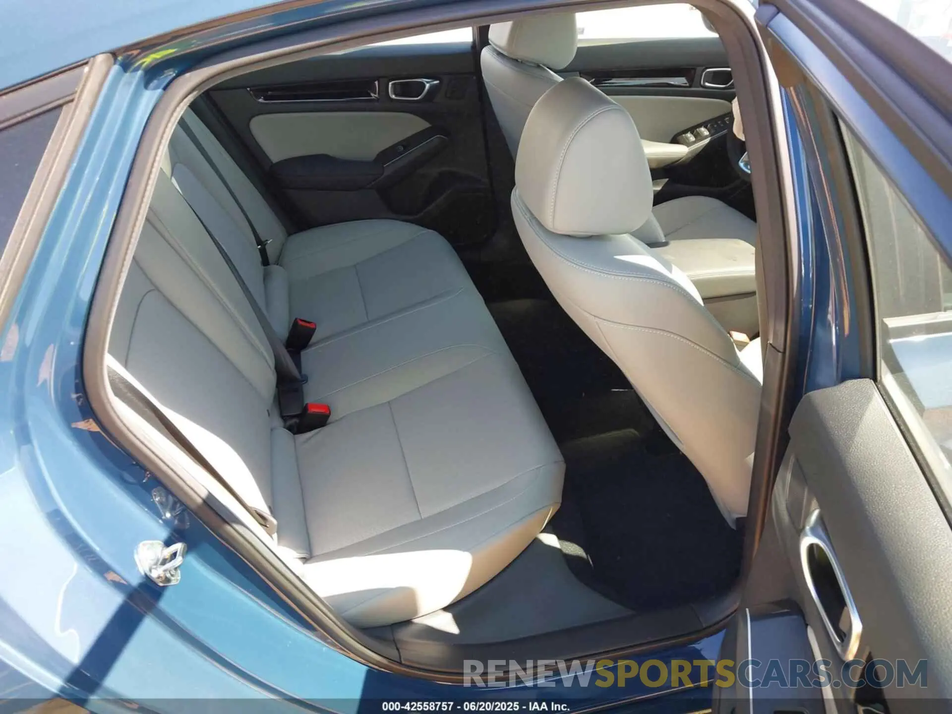 8 Photograph of a damaged car 2HGFE4F86SH348076 HONDA CIVIC HYBRID 2025