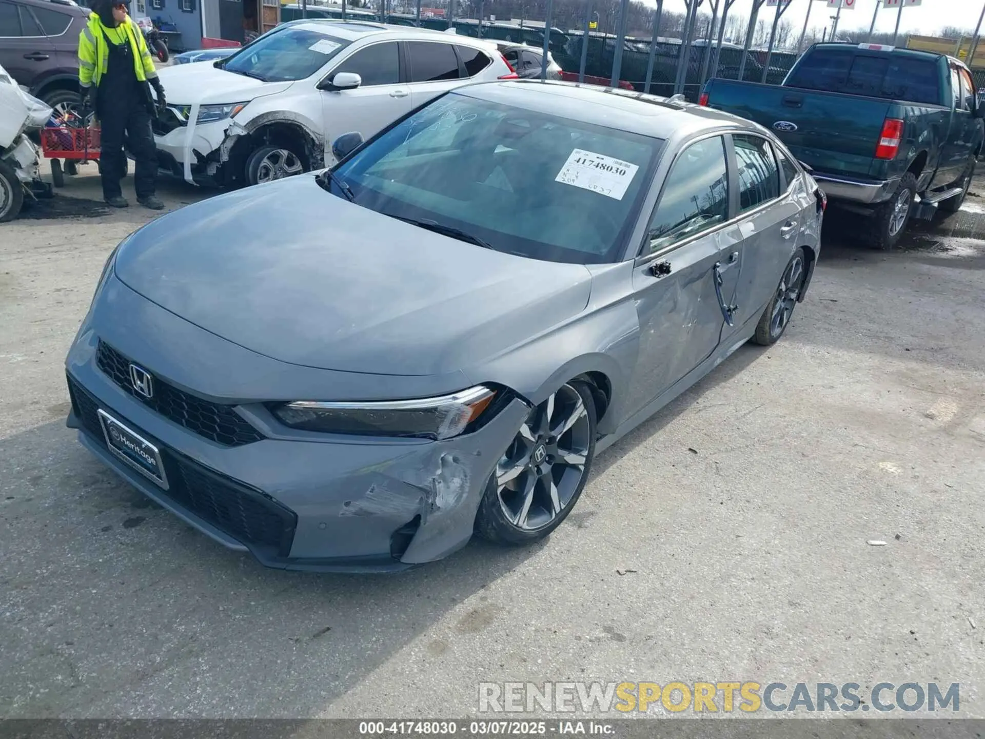 2 Фотография поврежденного автомобиля 2HGFE4F87SH325177 HONDA CIVIC  HYBRID 2025