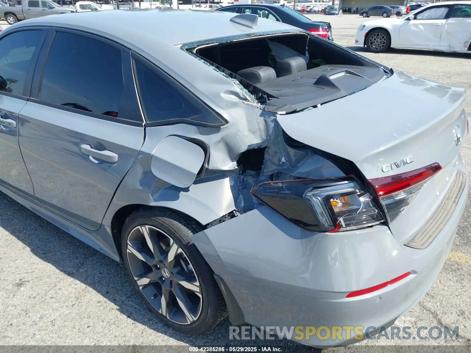 17 Фотография поврежденного автомобиля 2HGFE4F88SH302605 HONDA CIVIC HYBRID 2025
