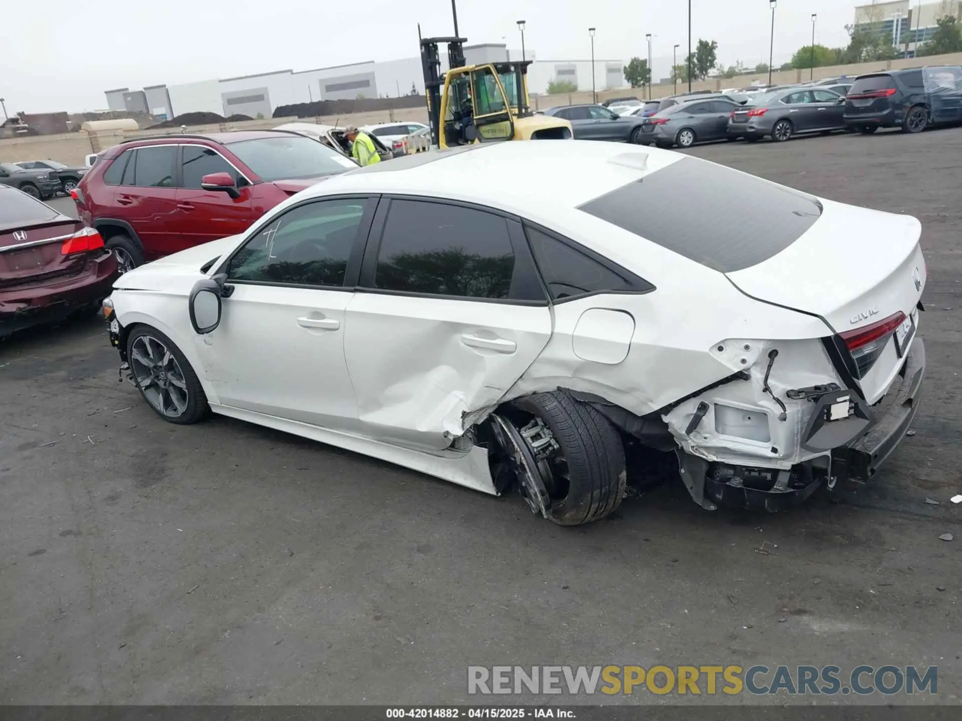 15 Photograph of a damaged car 2HGFE4F88SH314155 HONDA CIVIC  HYBRID 2025