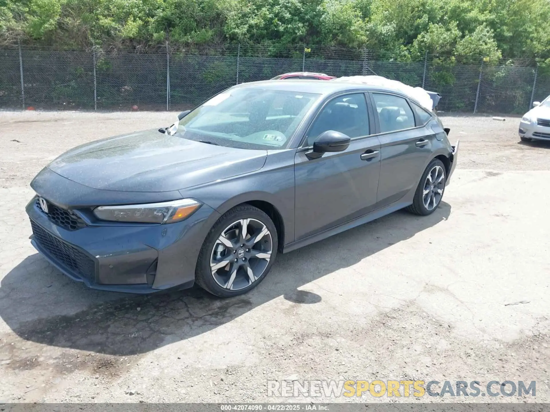 2 Фотография поврежденного автомобиля 2HGFE4F88SH321817 HONDA CIVIC  HYBRID 2025