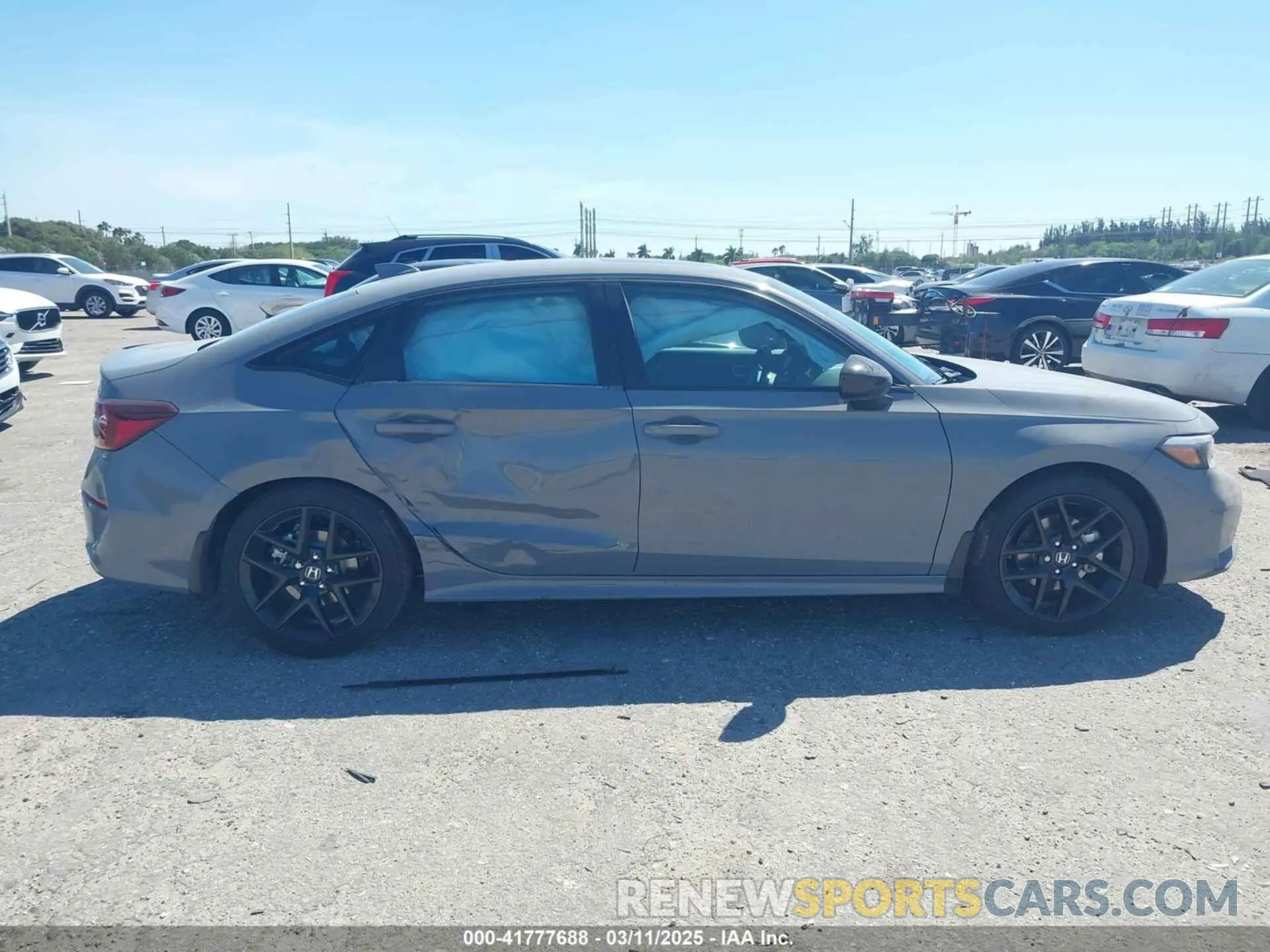 17 Photograph of a damaged car 2HGFE4F88SH323759 HONDA CIVIC  HYBRID 2025