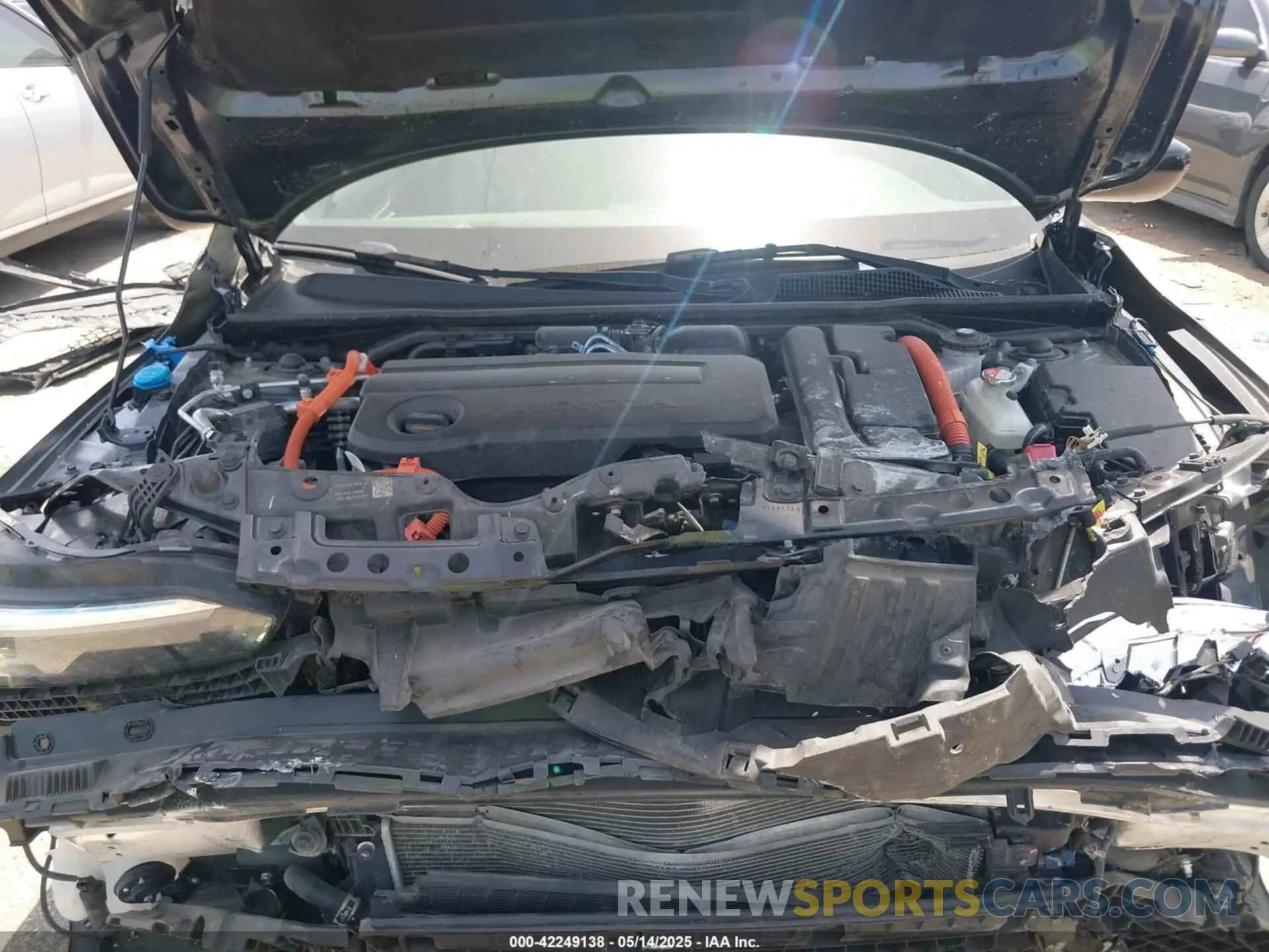 10 Photograph of a damaged car 2HGFE4F89SH308364 HONDA CIVIC  HYBRID 2025