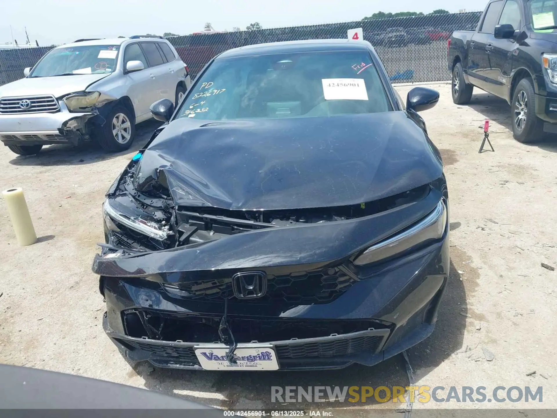 12 Photograph of a damaged car 2HGFE4F89SH346242 HONDA CIVIC HYBRID 2025
