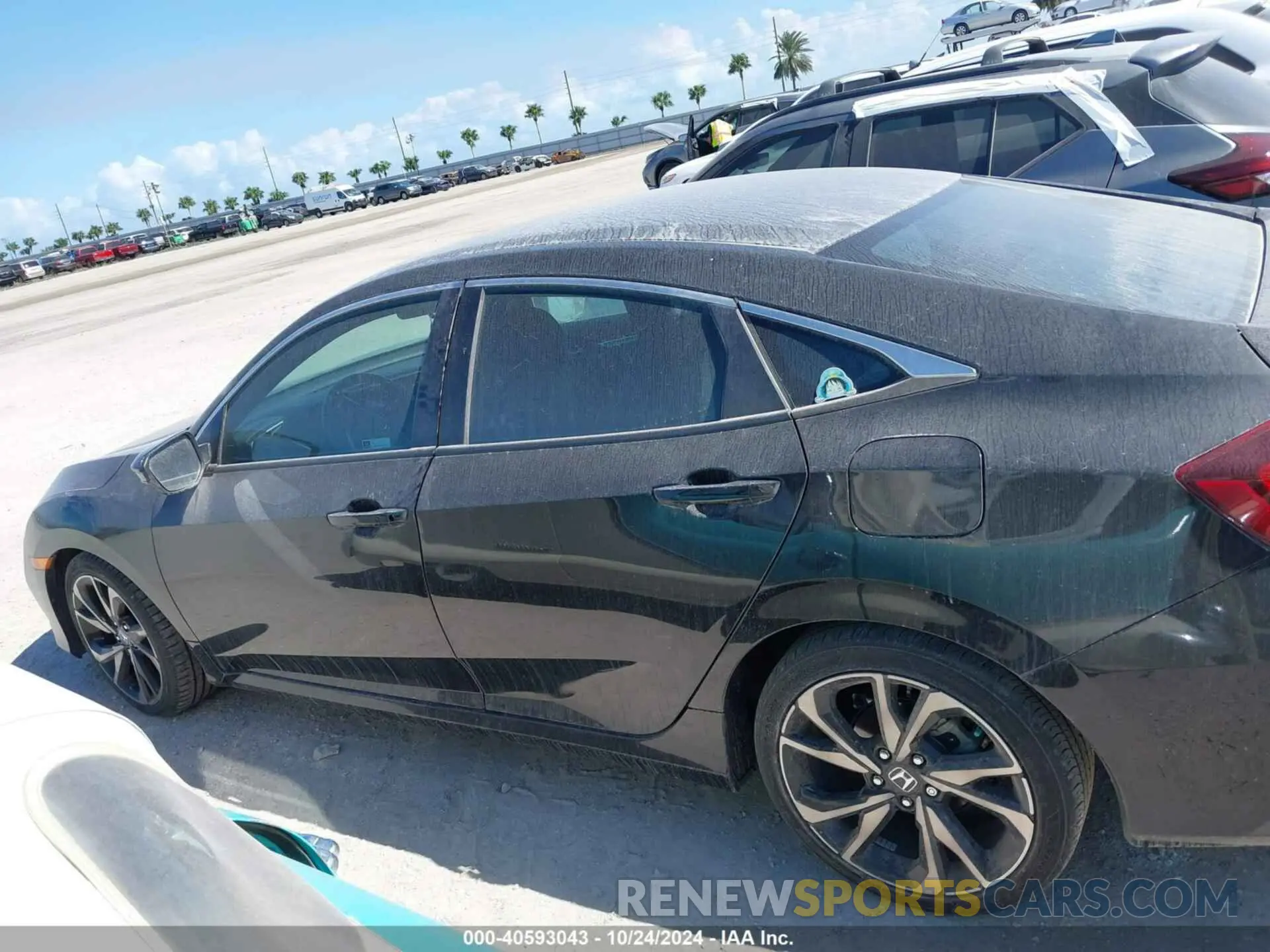 14 Photograph of a damaged car 2HGFC2F84MH527942 HONDA CIVIC SEDAN 2021