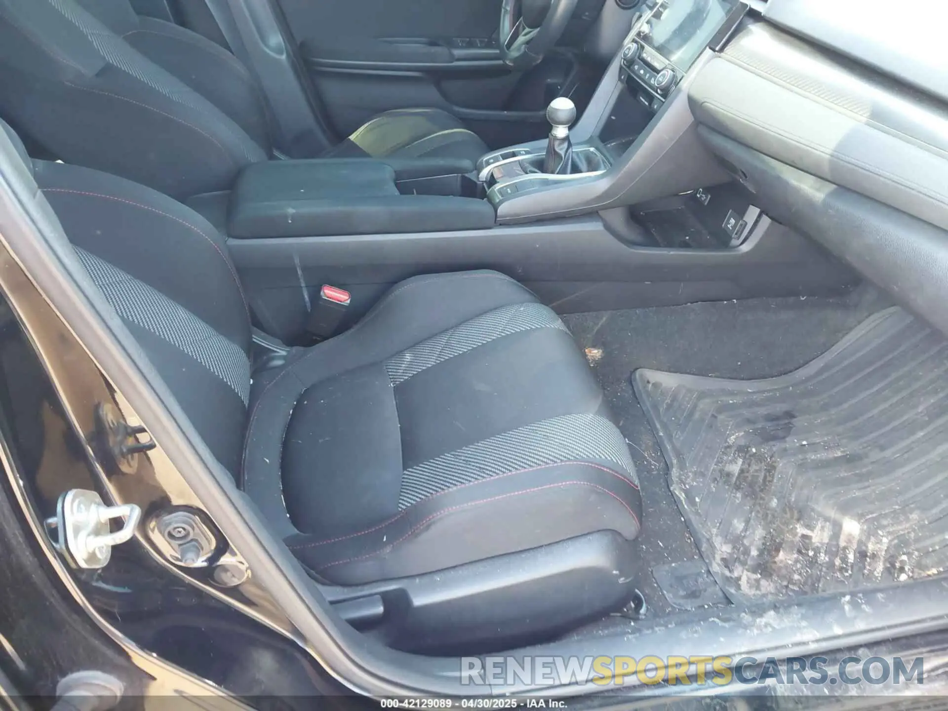 5 Photograph of a damaged car 2HGFC1E51KH703537 HONDA CIVIC SI 2019