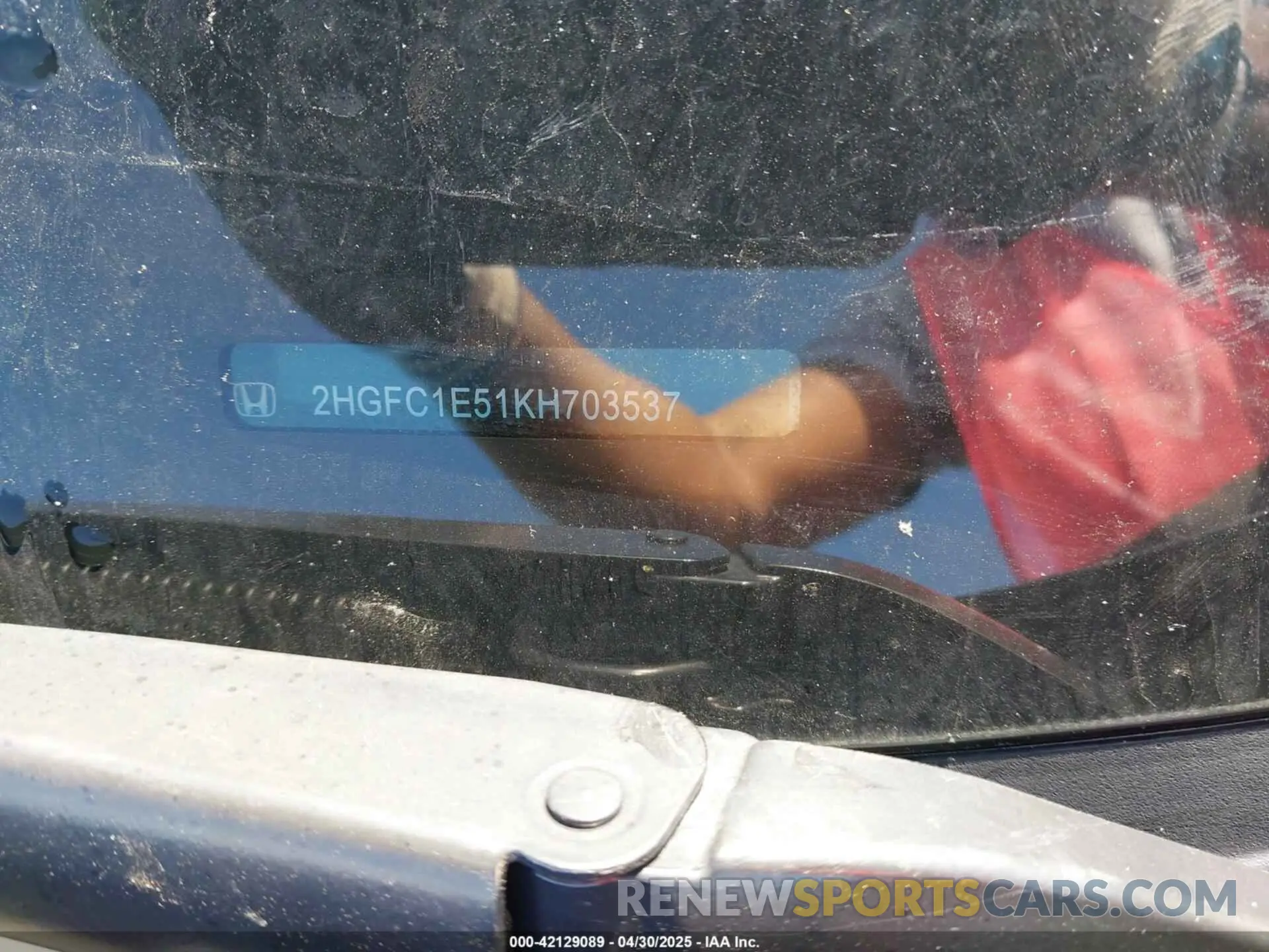9 Photograph of a damaged car 2HGFC1E51KH703537 HONDA CIVIC SI 2019