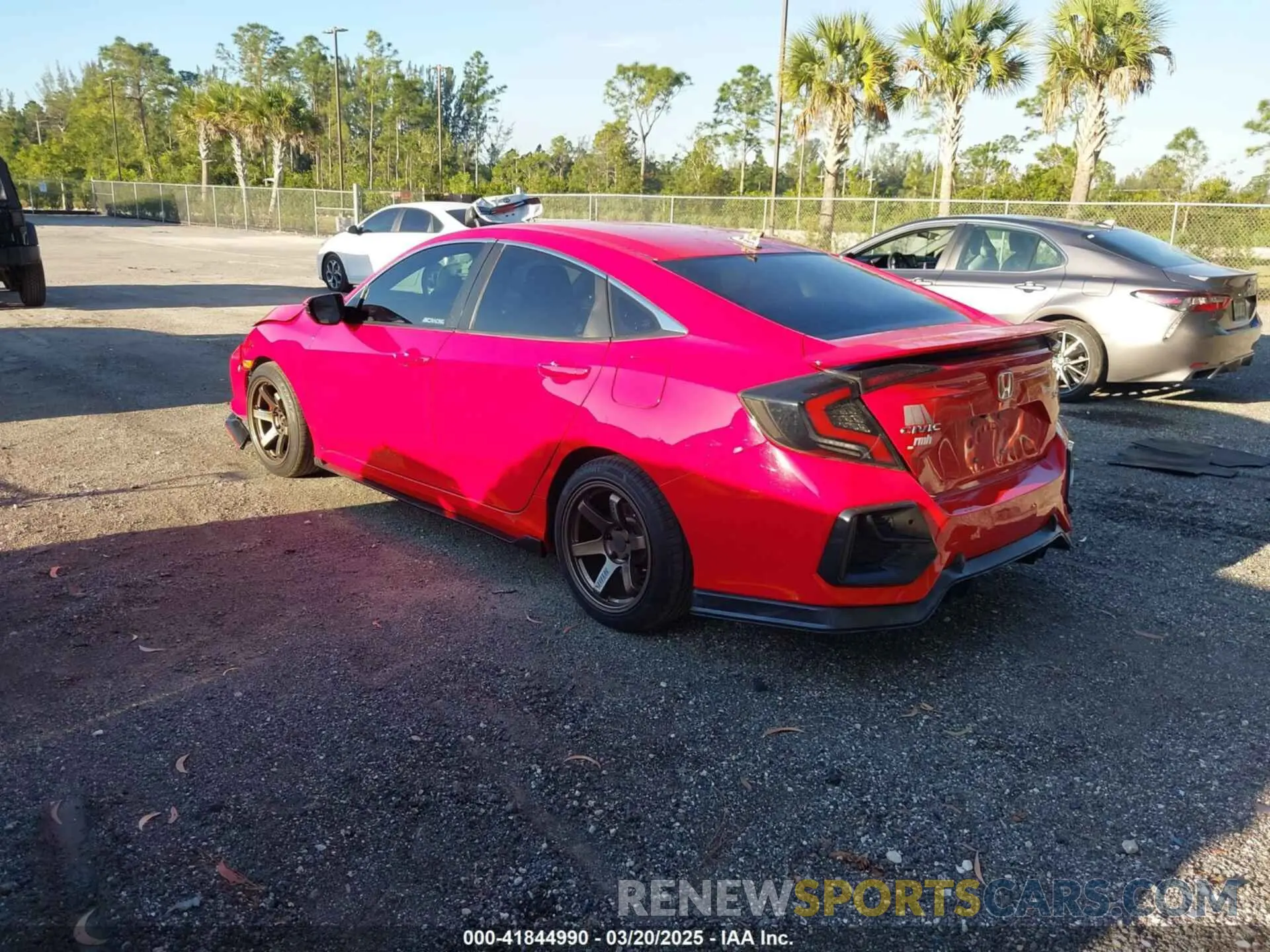 3 Photograph of a damaged car 2HGFC1E53KH704561 HONDA CIVIC SI 2019