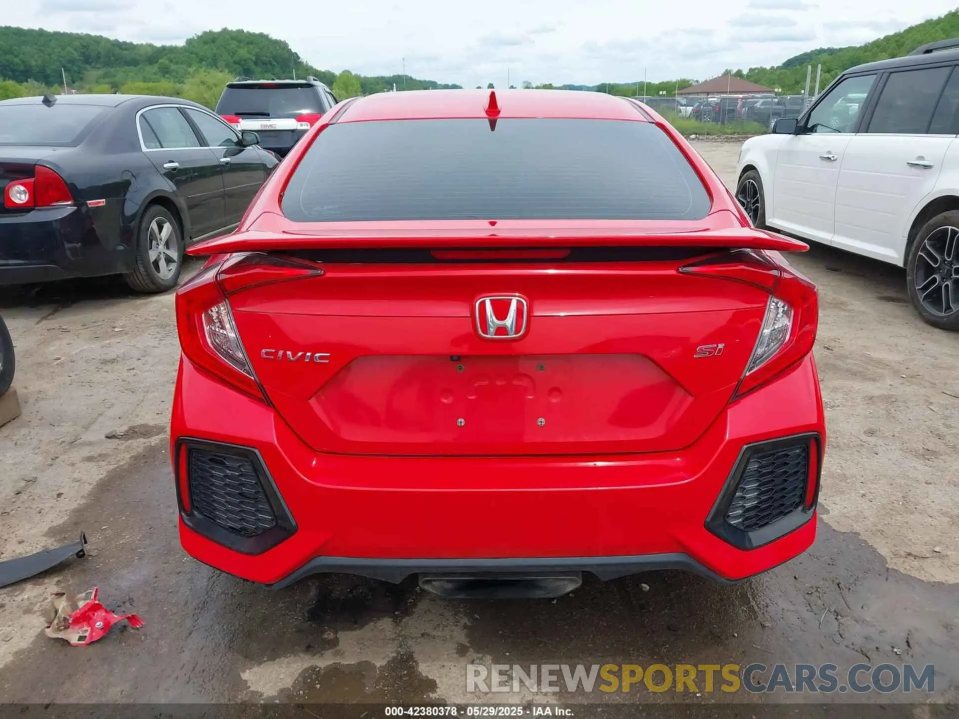 16 Photograph of a damaged car 2HGFC1E55KH701578 HONDA CIVIC SI 2019