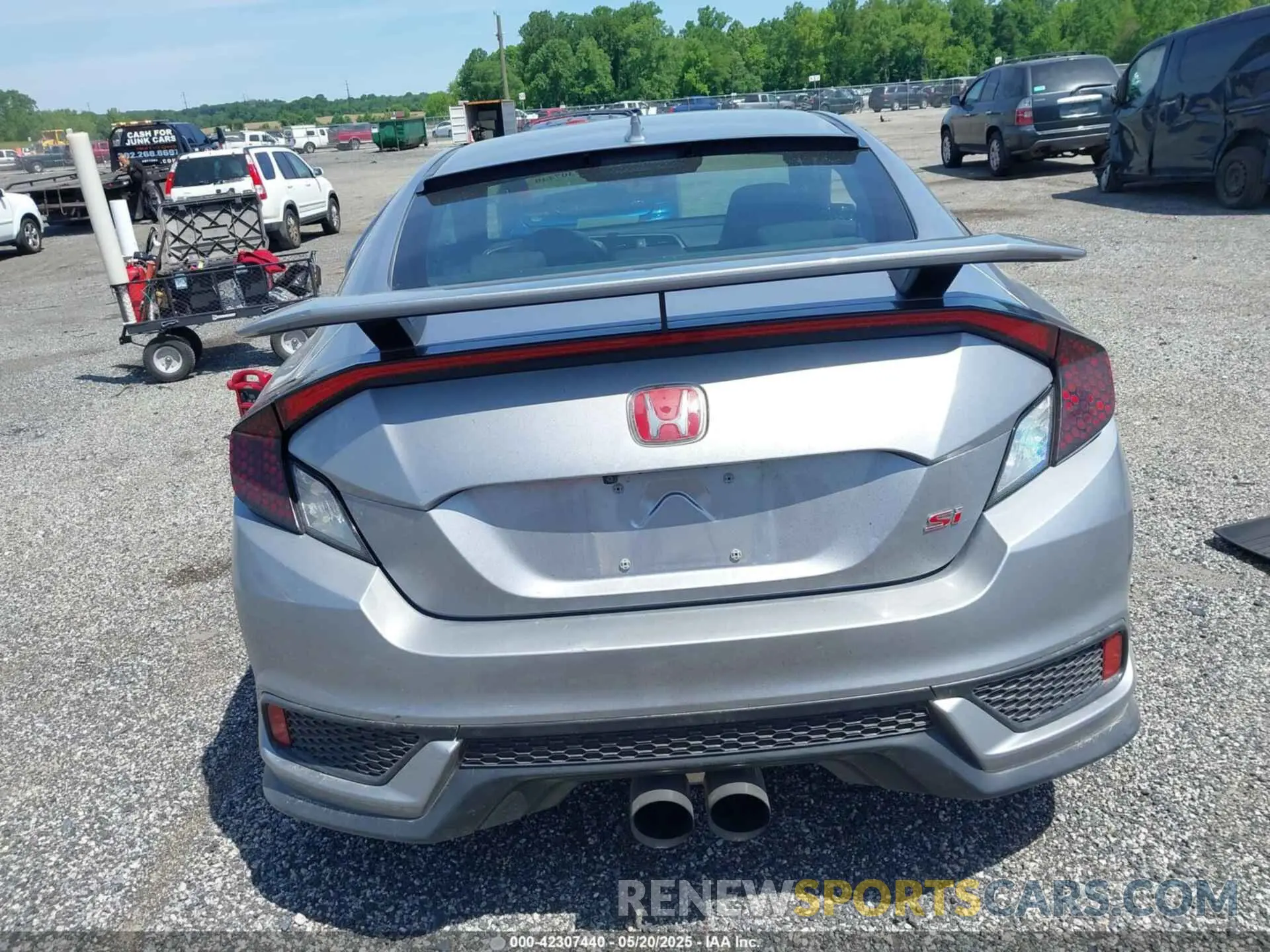 16 Photograph of a damaged car 2HGFC3A57KH753828 HONDA CIVIC SI 2019