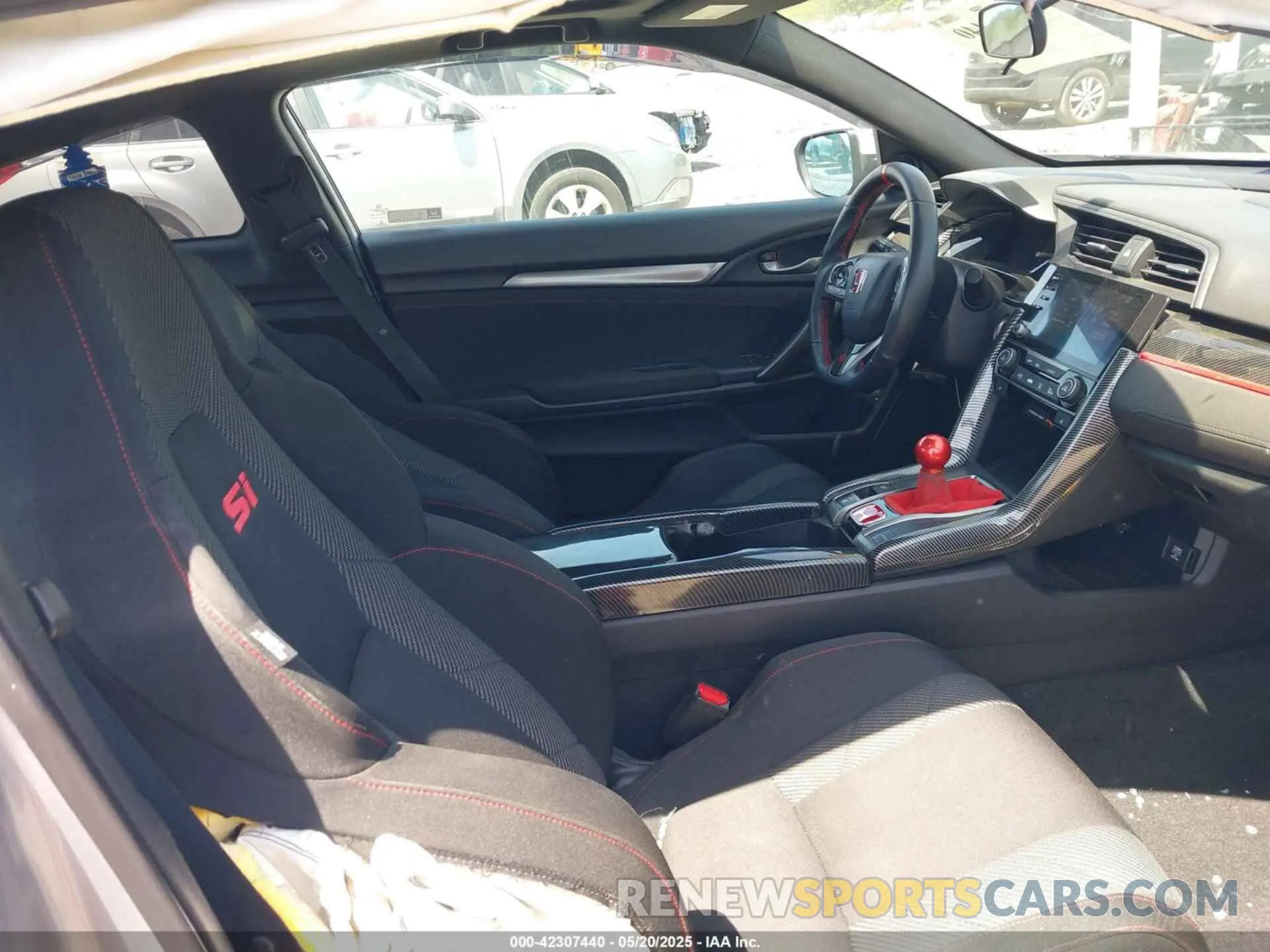 5 Photograph of a damaged car 2HGFC3A57KH753828 HONDA CIVIC SI 2019