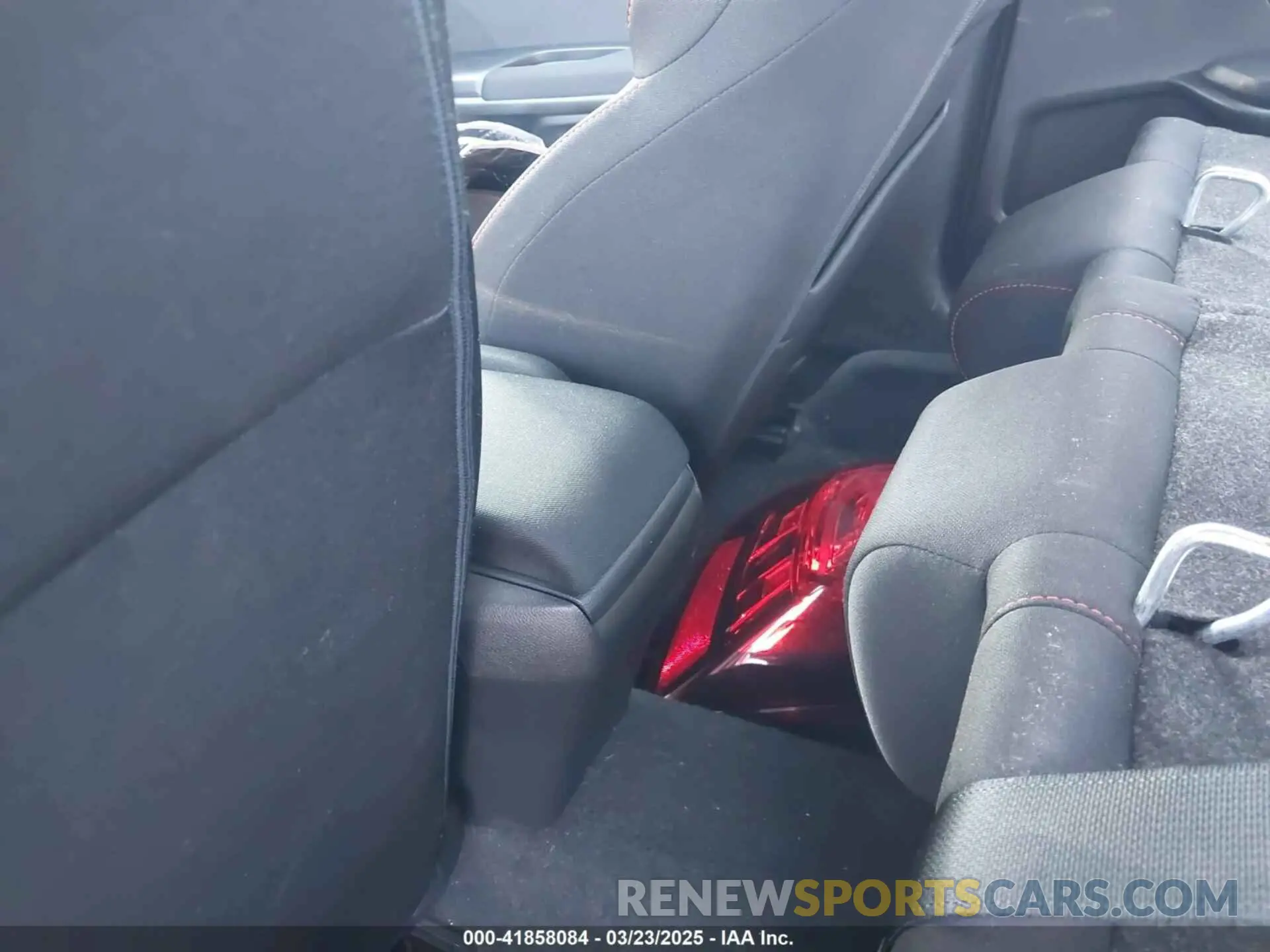 19 Photograph of a damaged car 2HGFC1E50LH705443 HONDA CIVIC SI 2020