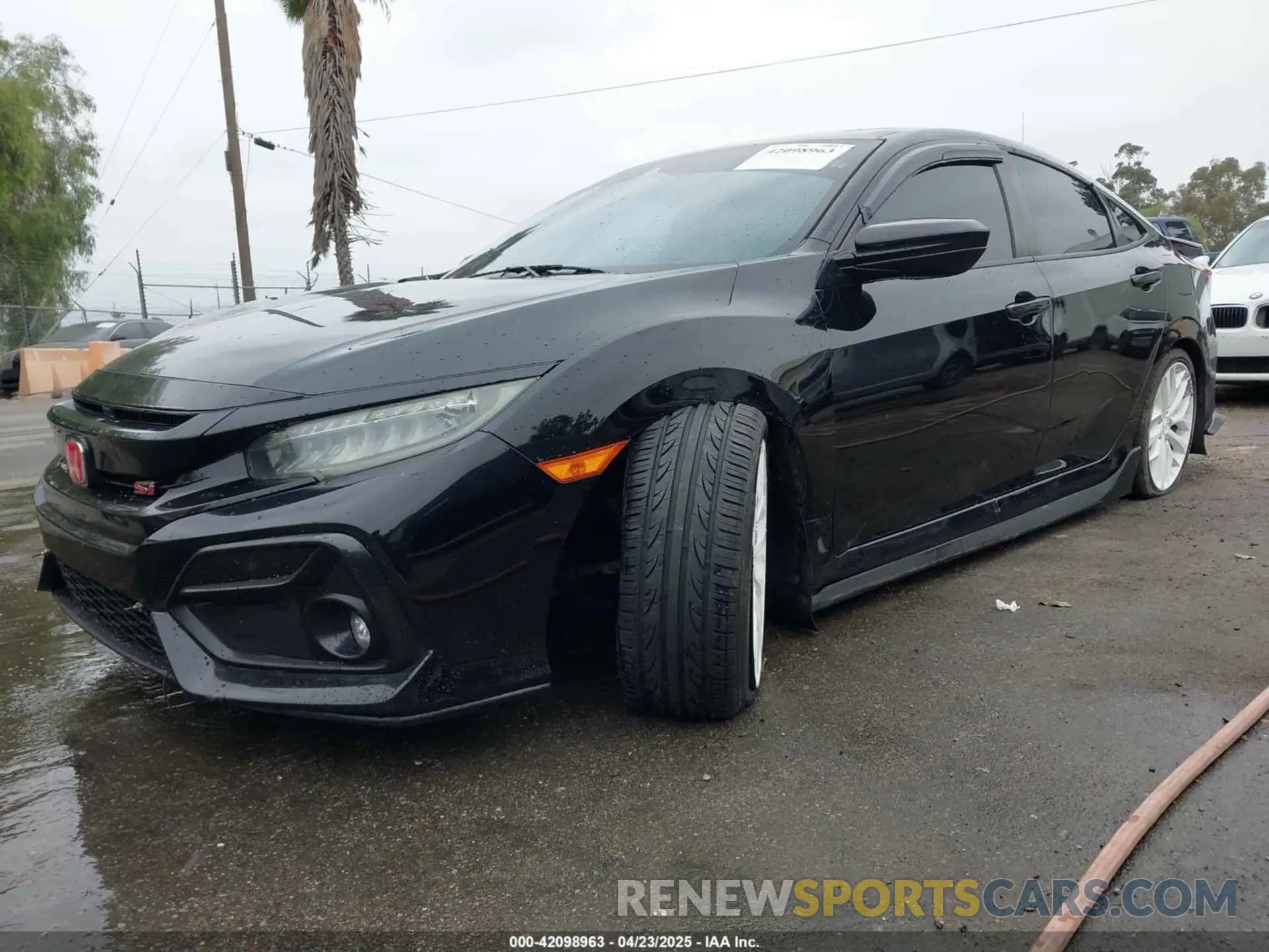 2 Photograph of a damaged car 2HGFC1E57LH700272 HONDA CIVIC SI 2020