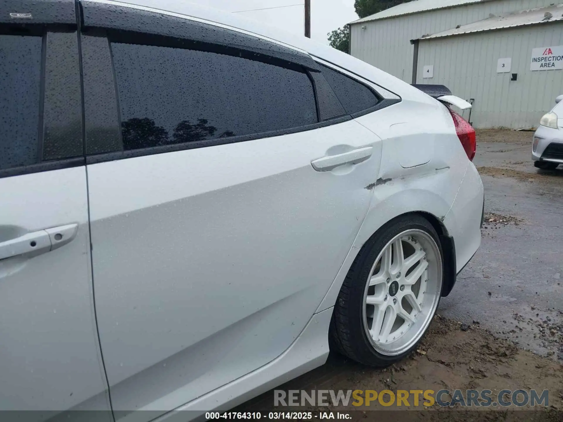 19 Photograph of a damaged car 2HGFC1E59LH707630 HONDA CIVIC SI 2020