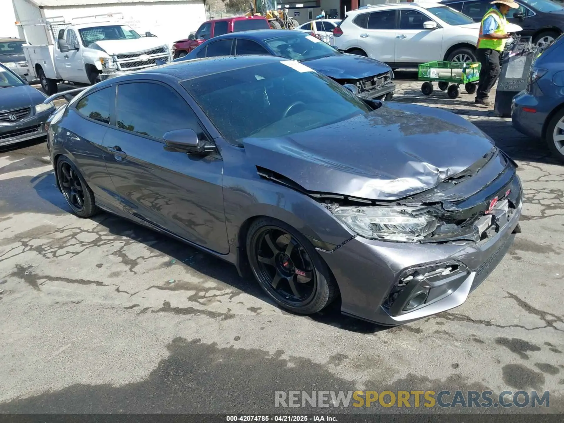 1 Photograph of a damaged car 2HGFC3A57LH753345 HONDA CIVIC SI 2020