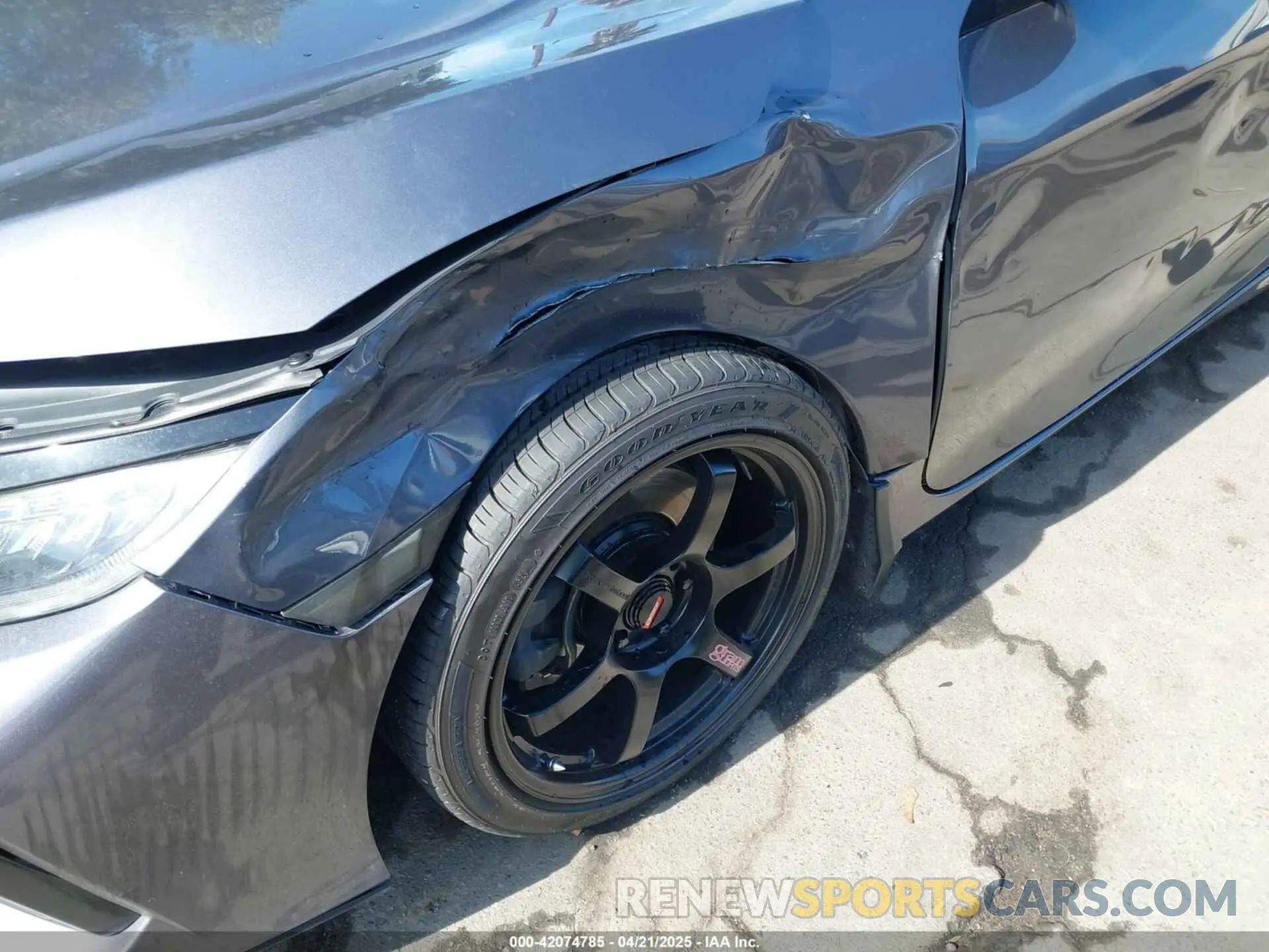 6 Photograph of a damaged car 2HGFC3A57LH753345 HONDA CIVIC SI 2020
