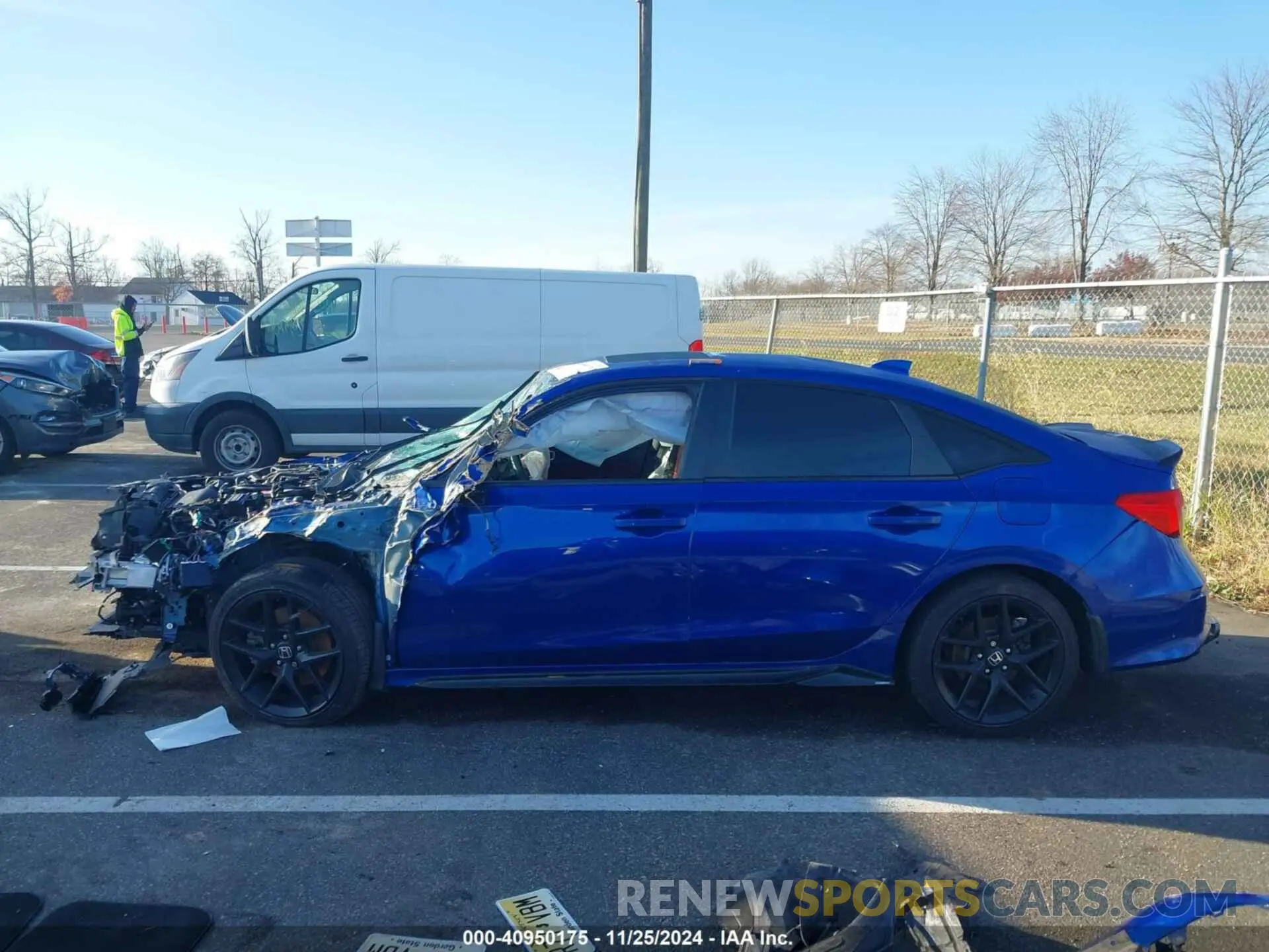 13 Photograph of a damaged car 2HGFE1E50NH475562 HONDA CIVIC SI 2022