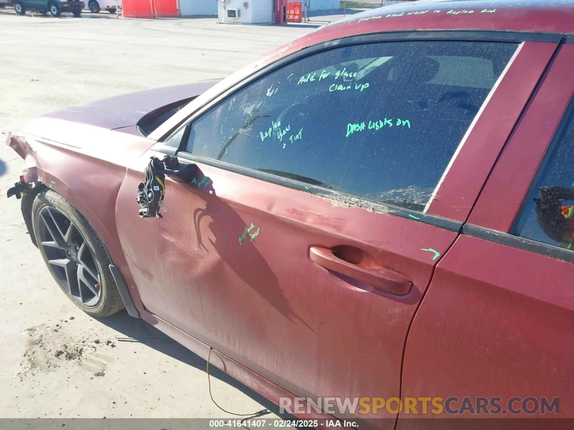 18 Photograph of a damaged car 2HGFE1E51NH470869 HONDA CIVIC SI 2022