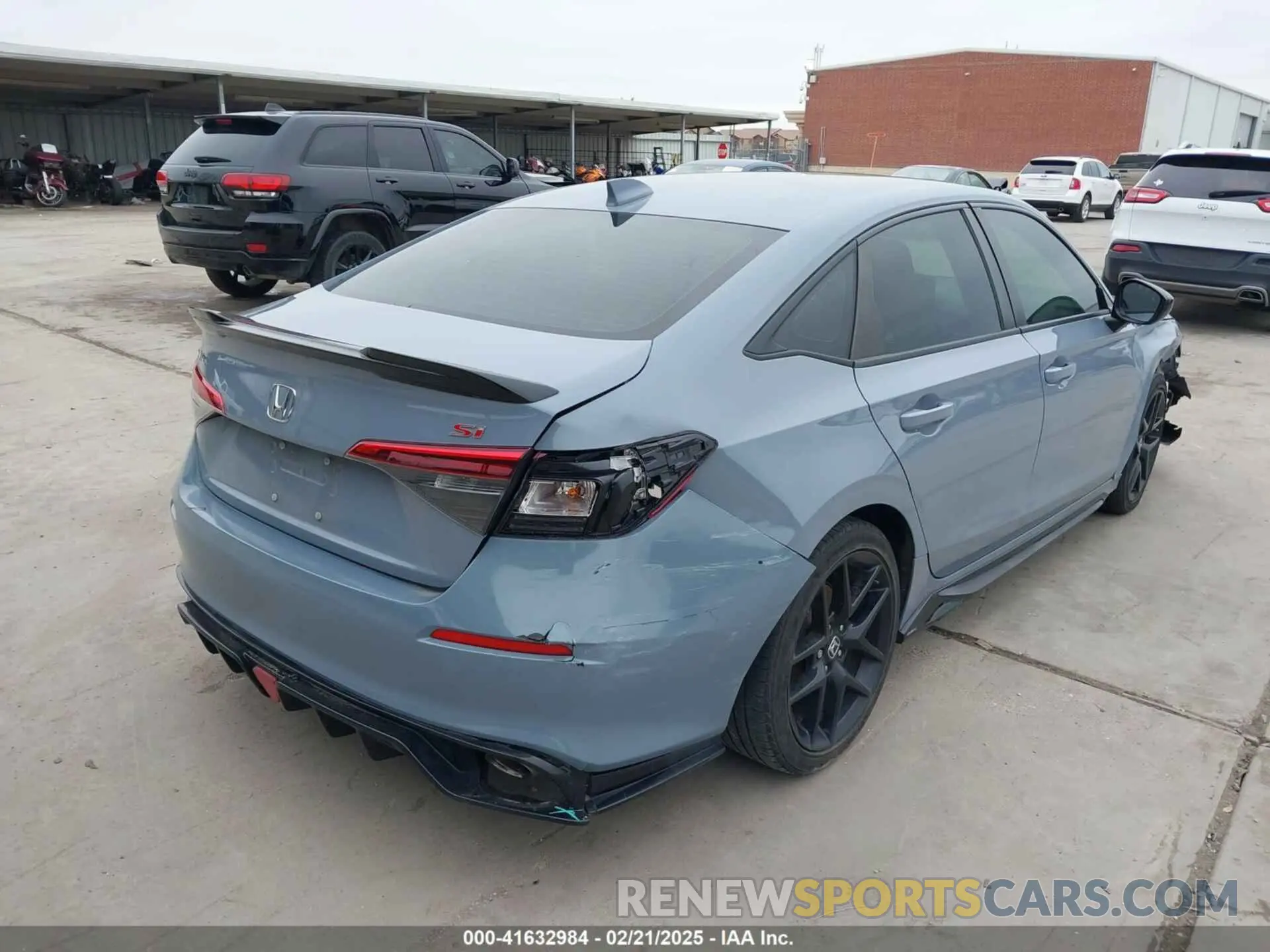 4 Фотография поврежденного автомобиля 2HGFE1E51NH472363 HONDA CIVIC SI 2022