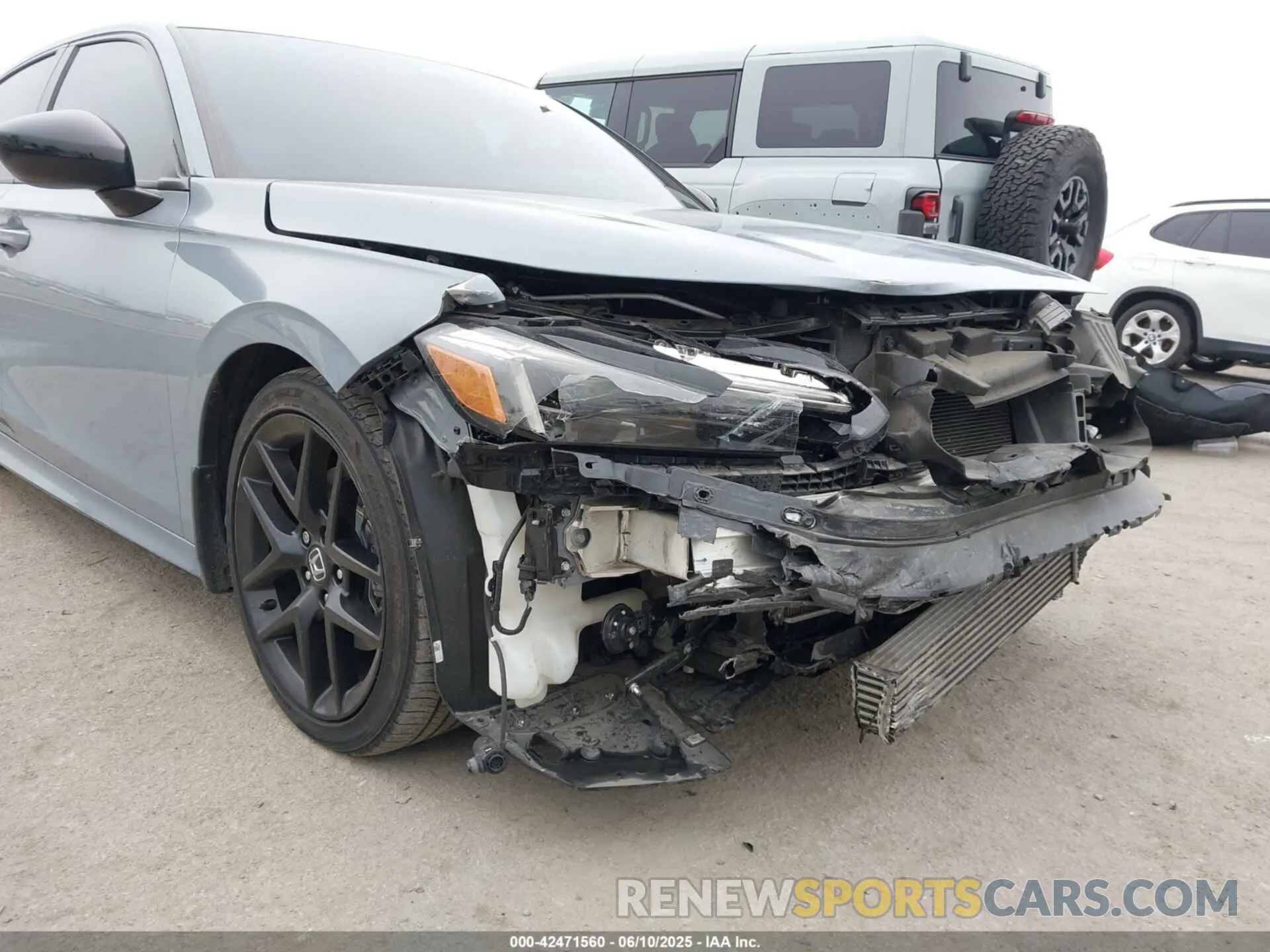 18 Photograph of a damaged car 2HGFE1E56NH473170 HONDA CIVIC SI 2022