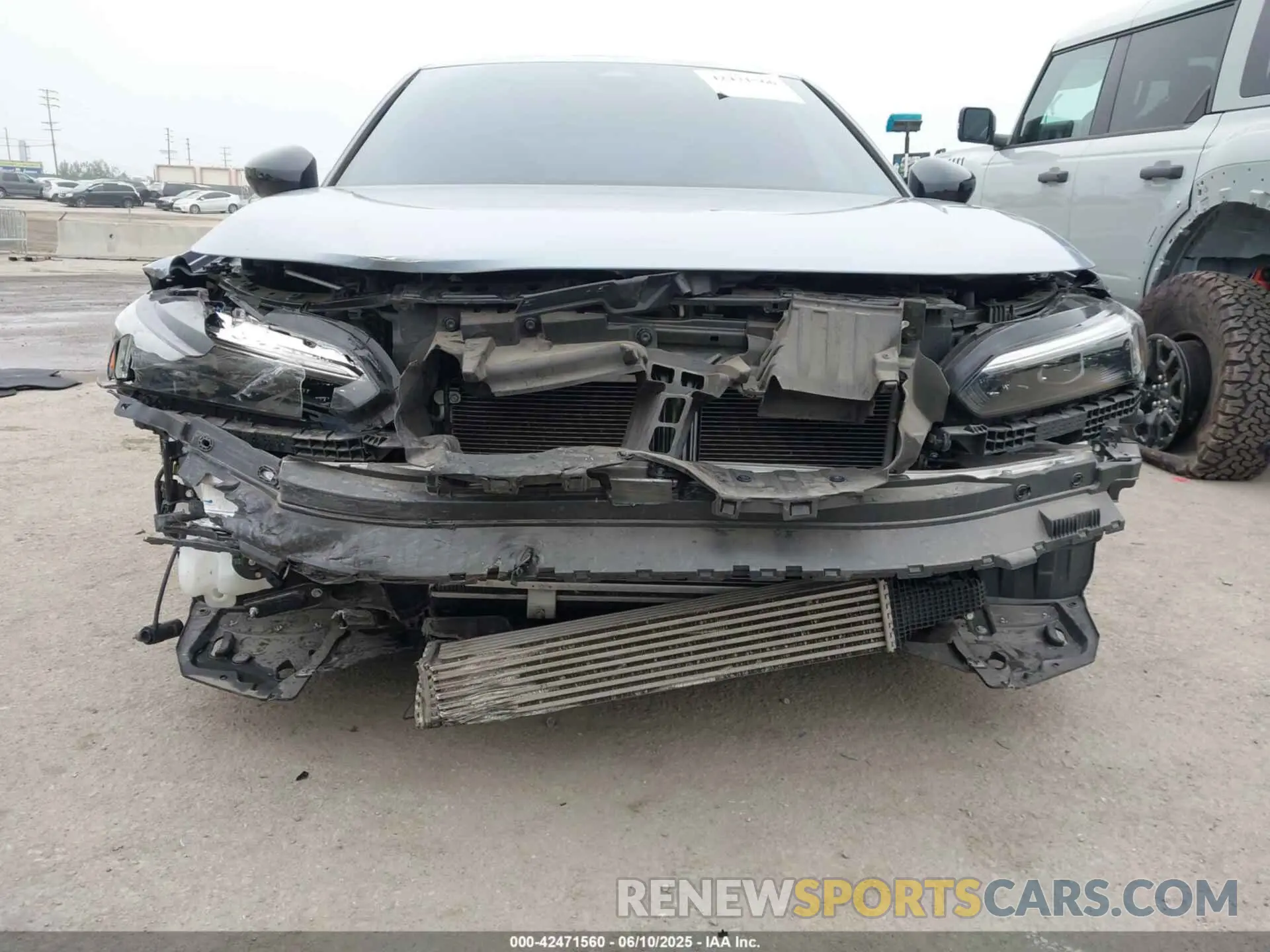 6 Photograph of a damaged car 2HGFE1E56NH473170 HONDA CIVIC SI 2022