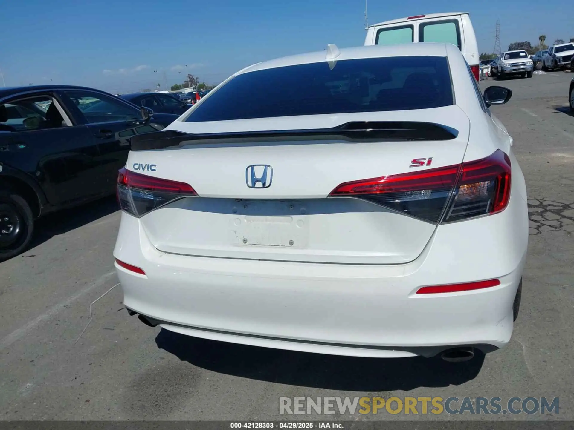 16 Photograph of a damaged car 2HGFE1E57PH471169 HONDA CIVIC SI 2023
