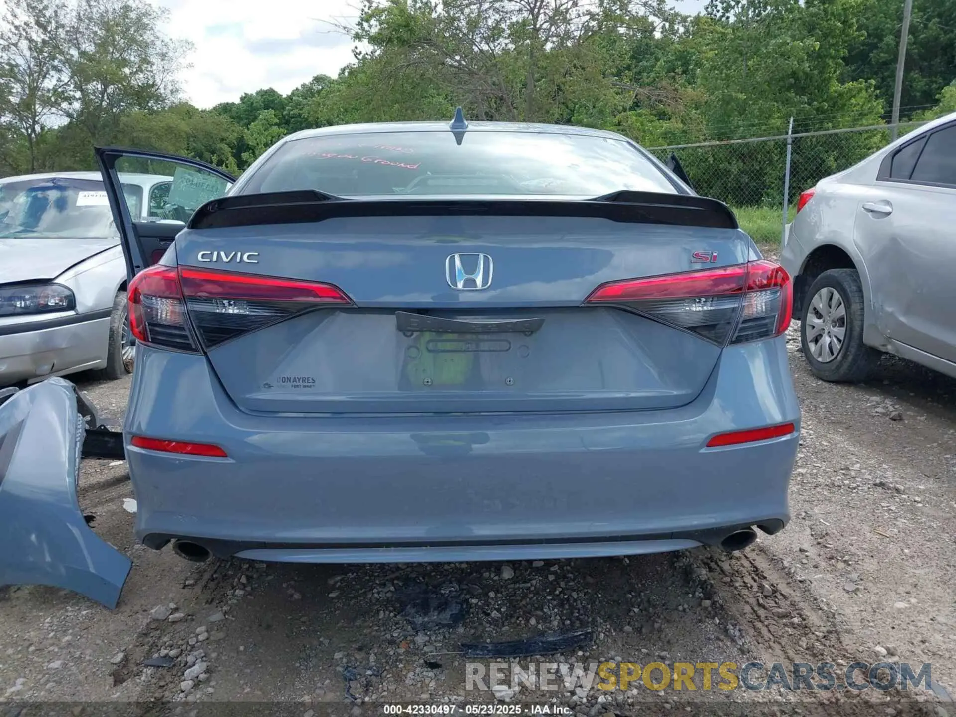 17 Photograph of a damaged car 2HGFE1E53RH471723 HONDA CIVIC SI 2024
