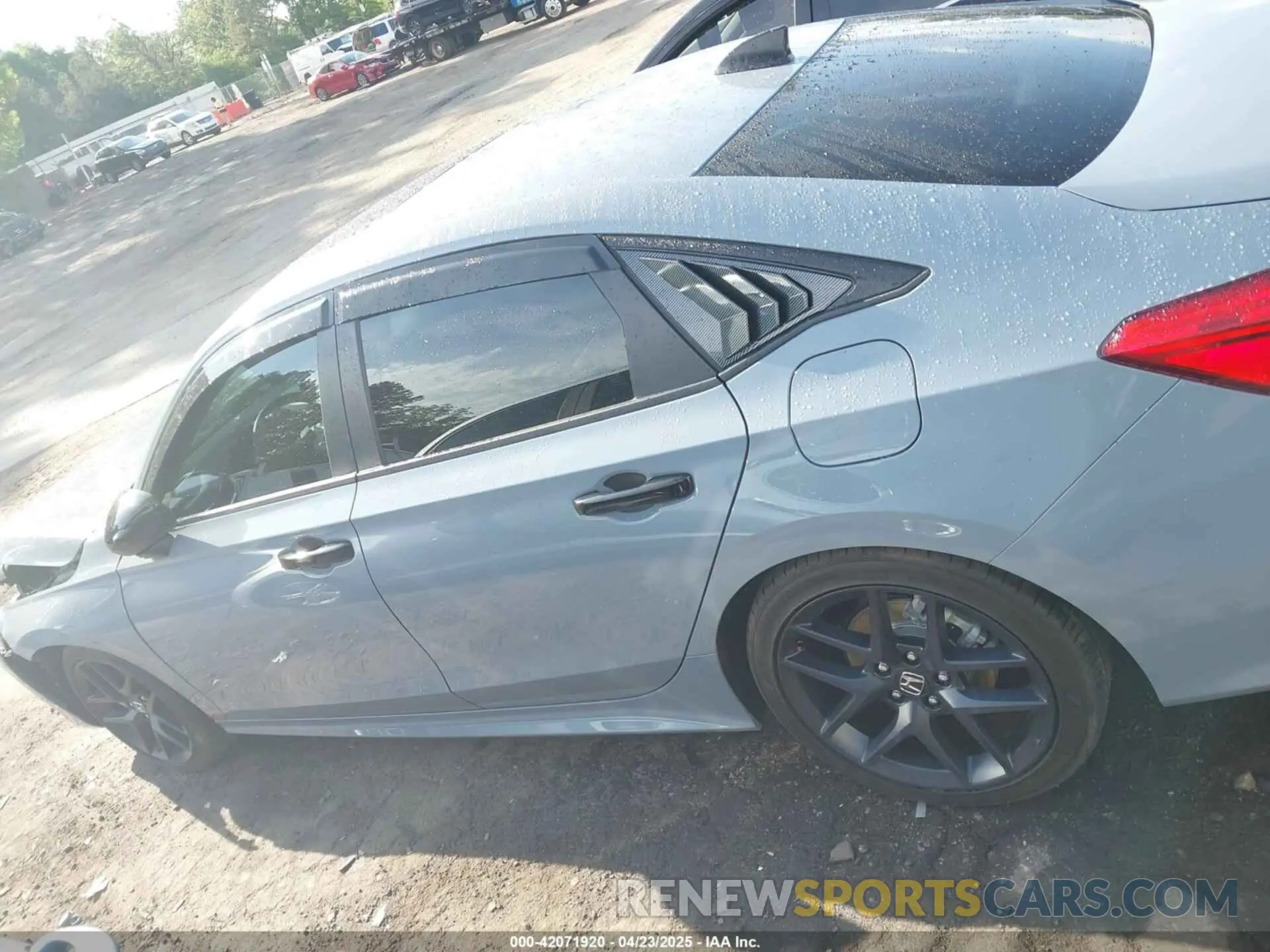 14 Photograph of a damaged car 2HGFE1E53RH475366 HONDA CIVIC SI 2024