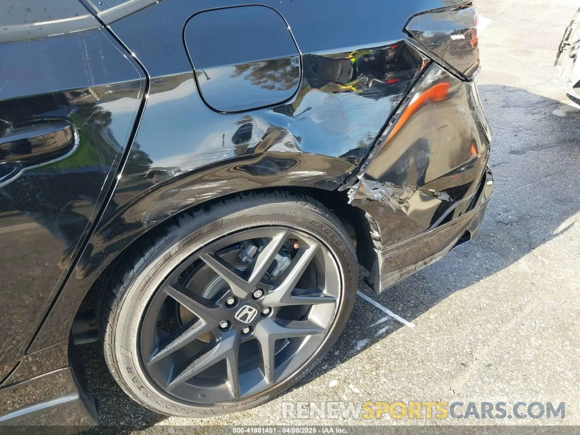 6 Photograph of a damaged car 2HGFE1E57RH471112 HONDA CIVIC SI 2024
