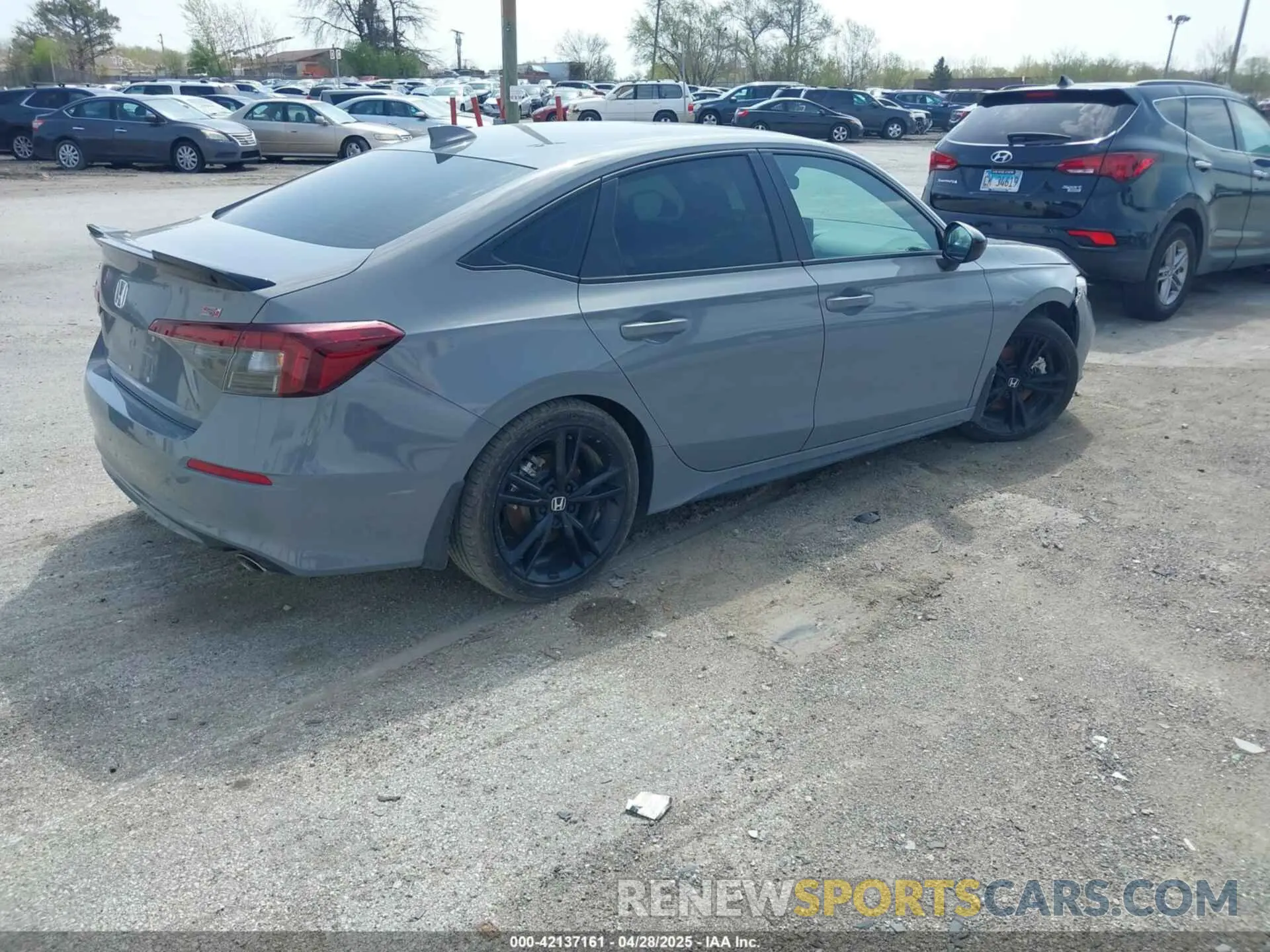 4 Фотография поврежденного автомобиля 2HGFE1E51SH471371 HONDA CIVIC SI 2025