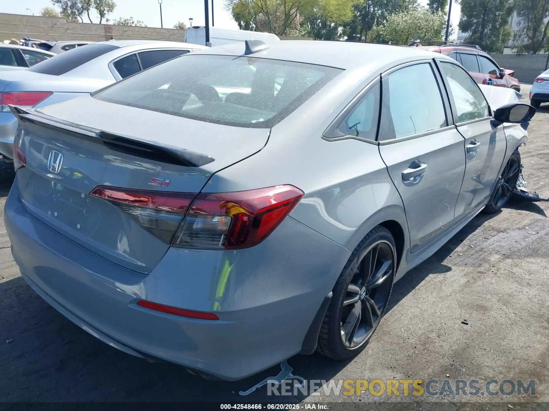 4 Photograph of a damaged car 2HGFE1E52SH473291 HONDA CIVIC SI 2025