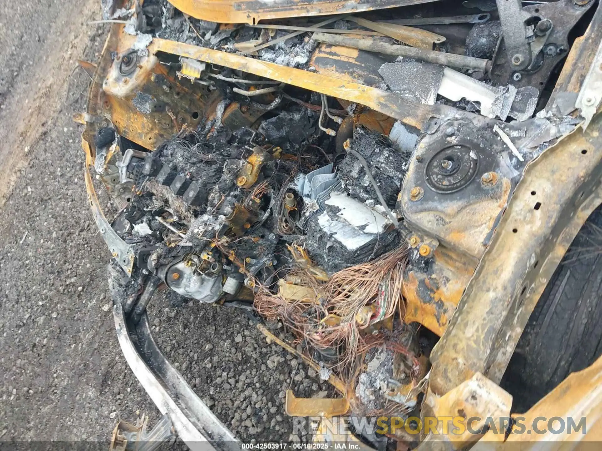 10 Photograph of a damaged car 2HGFE1E57SH473769 HONDA CIVIC SI 2025